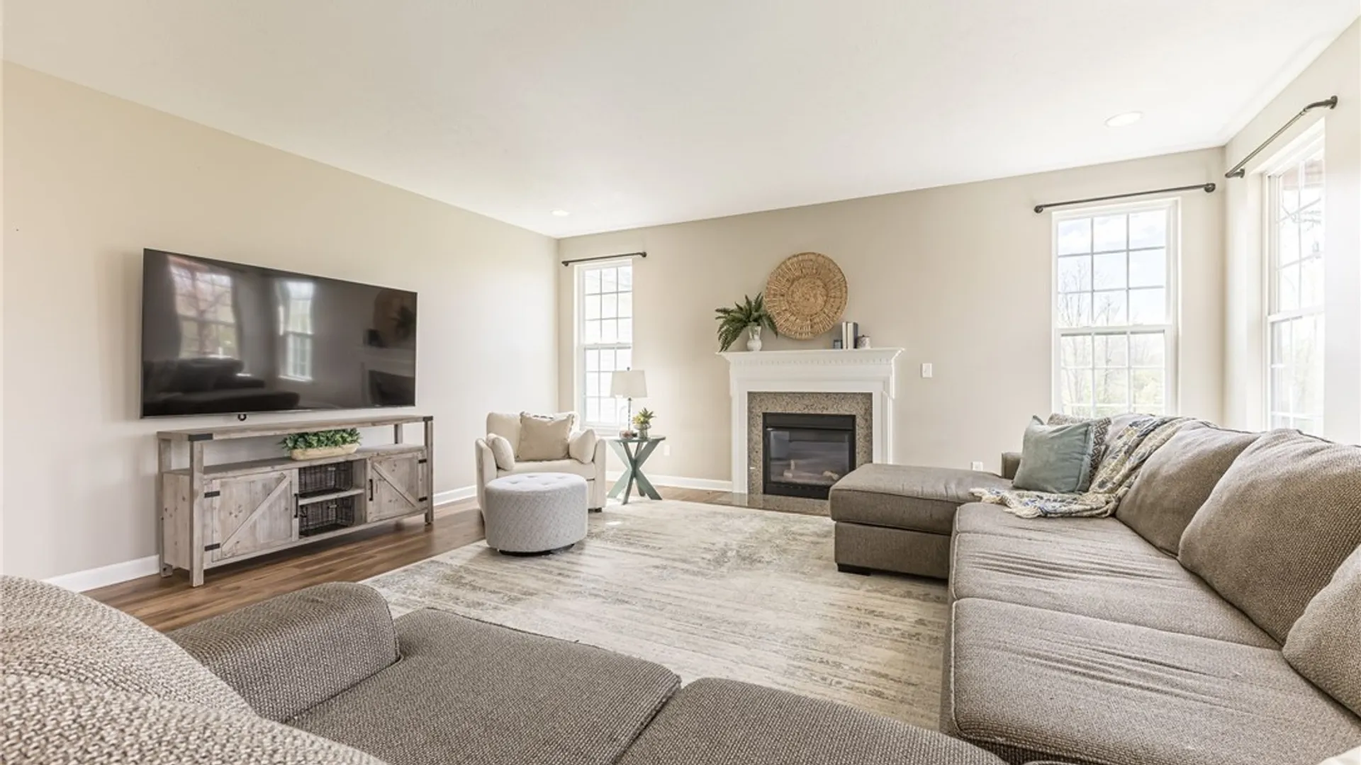 Property at 6594 Bradhurst Street, Victor, NY 14564 22