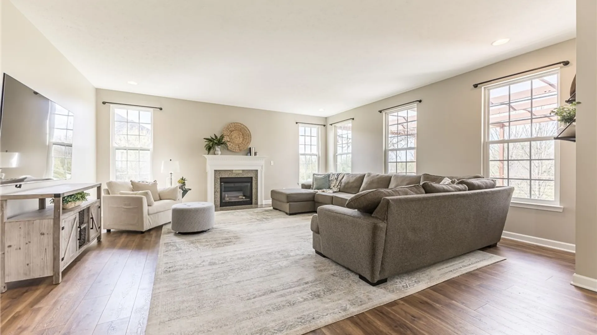 Property at 6594 Bradhurst Street, Victor, NY 14564 25