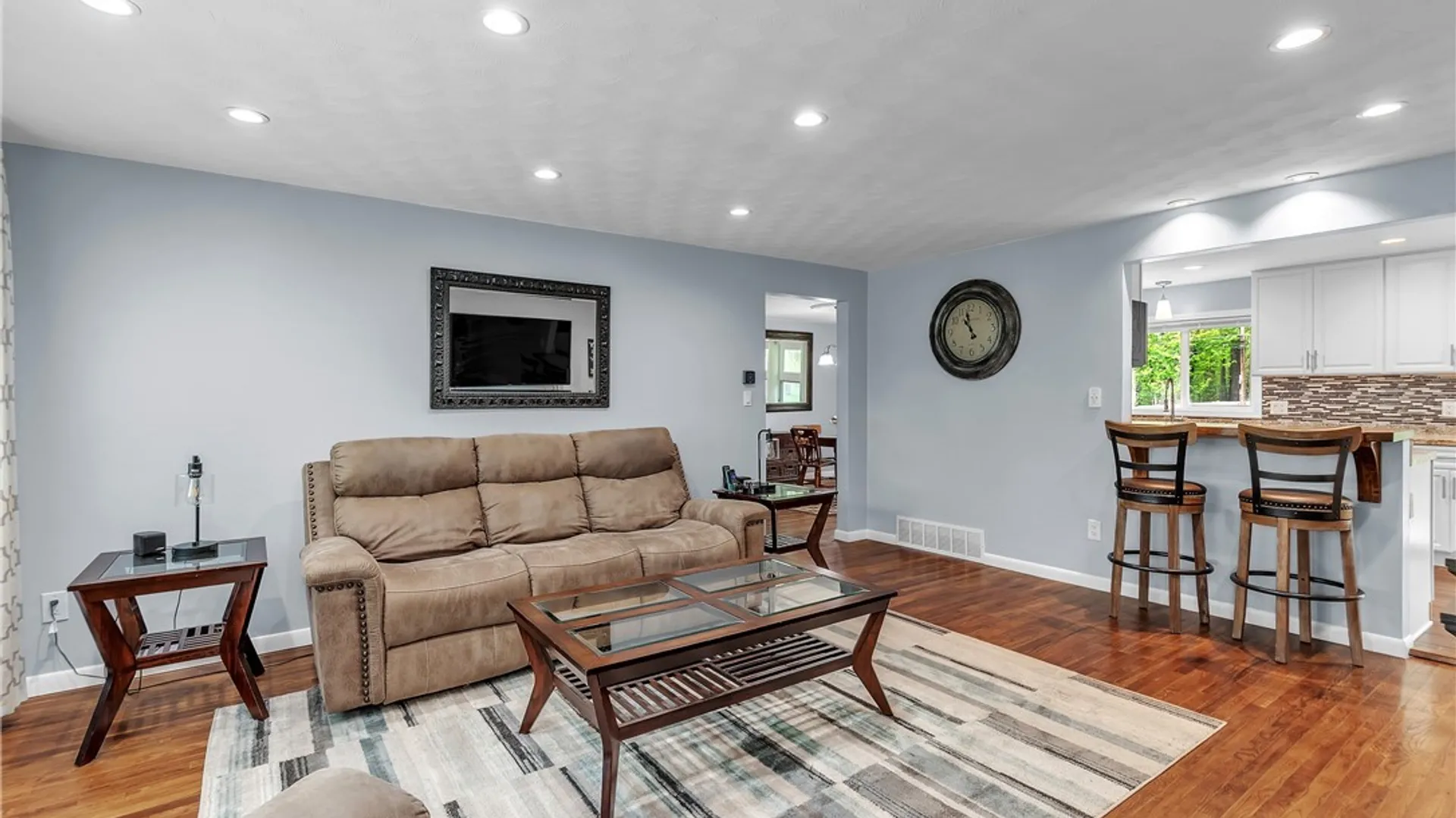 Property at 53 Burgundy Ter, Amherst, NY 14228 19