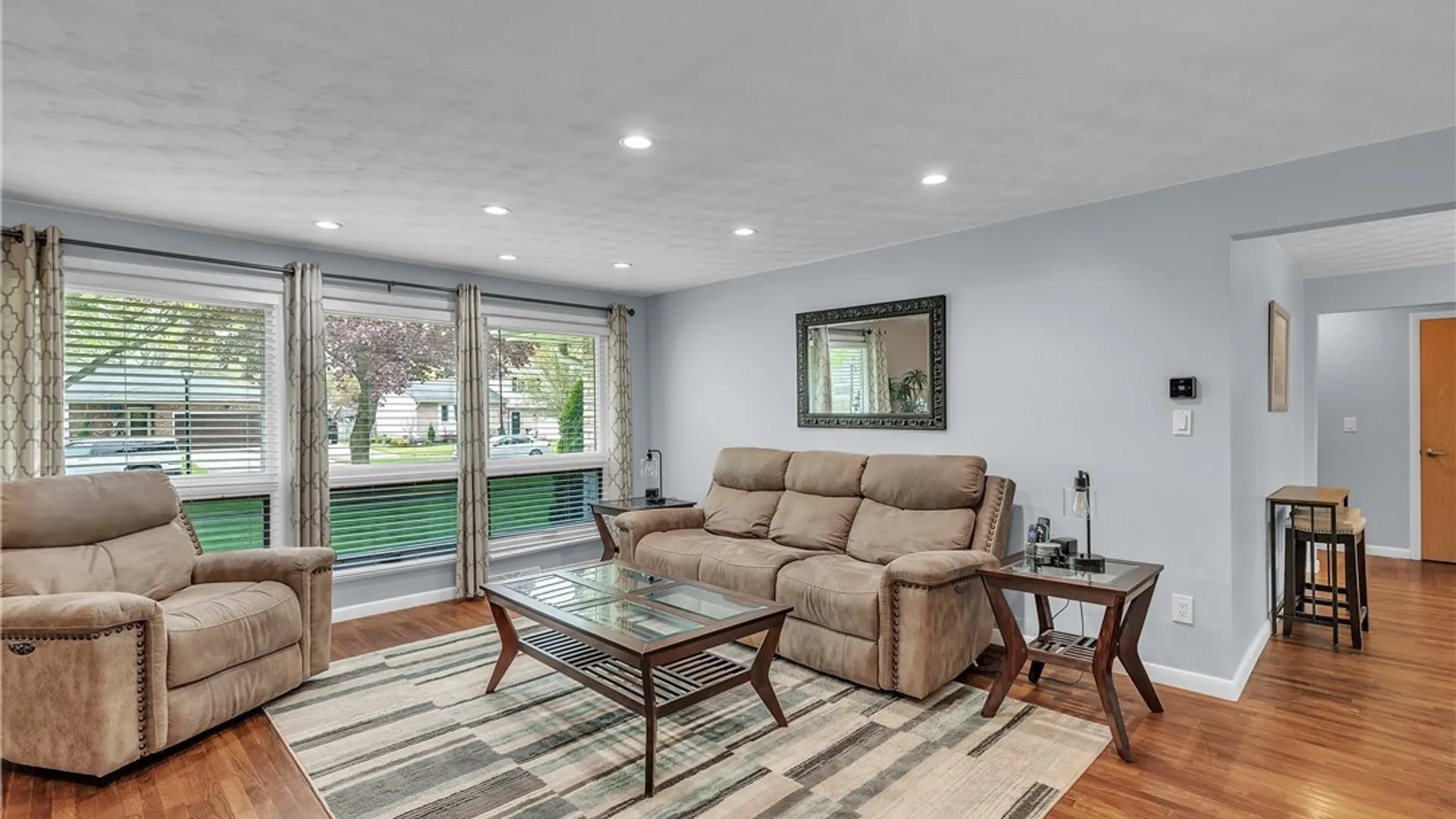 Property at 53 Burgundy Ter, Amherst, NY 14228 22