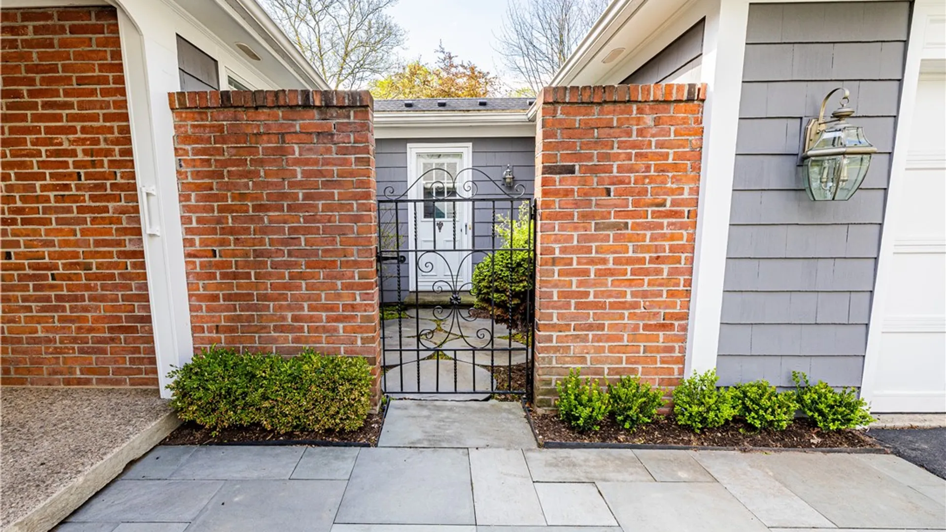 Property at 31 Tobey Woods, Pittsford, NY 14534 3