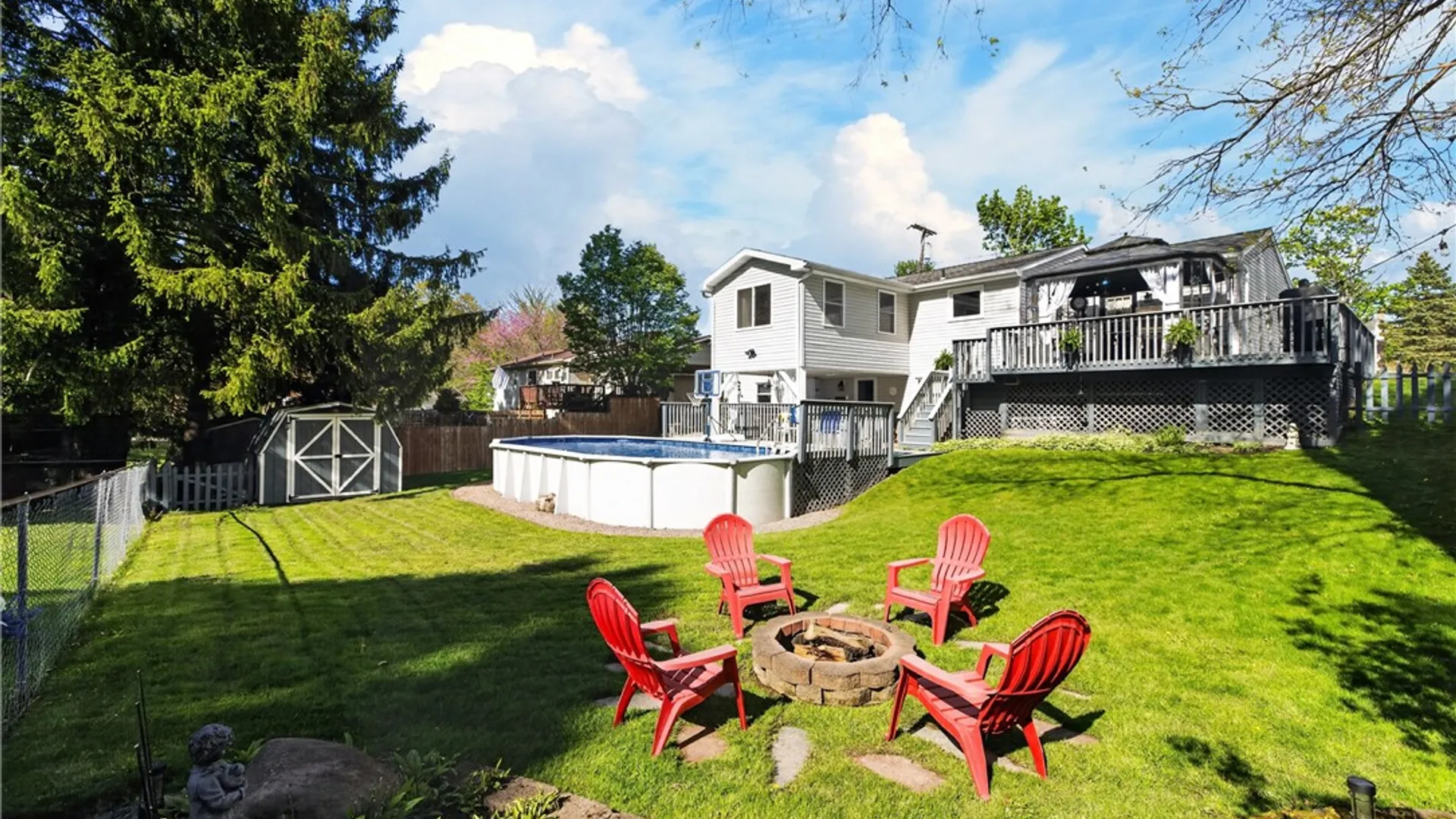 Property at 11 Aldrich Drive, Palmyra, NY 14522 34