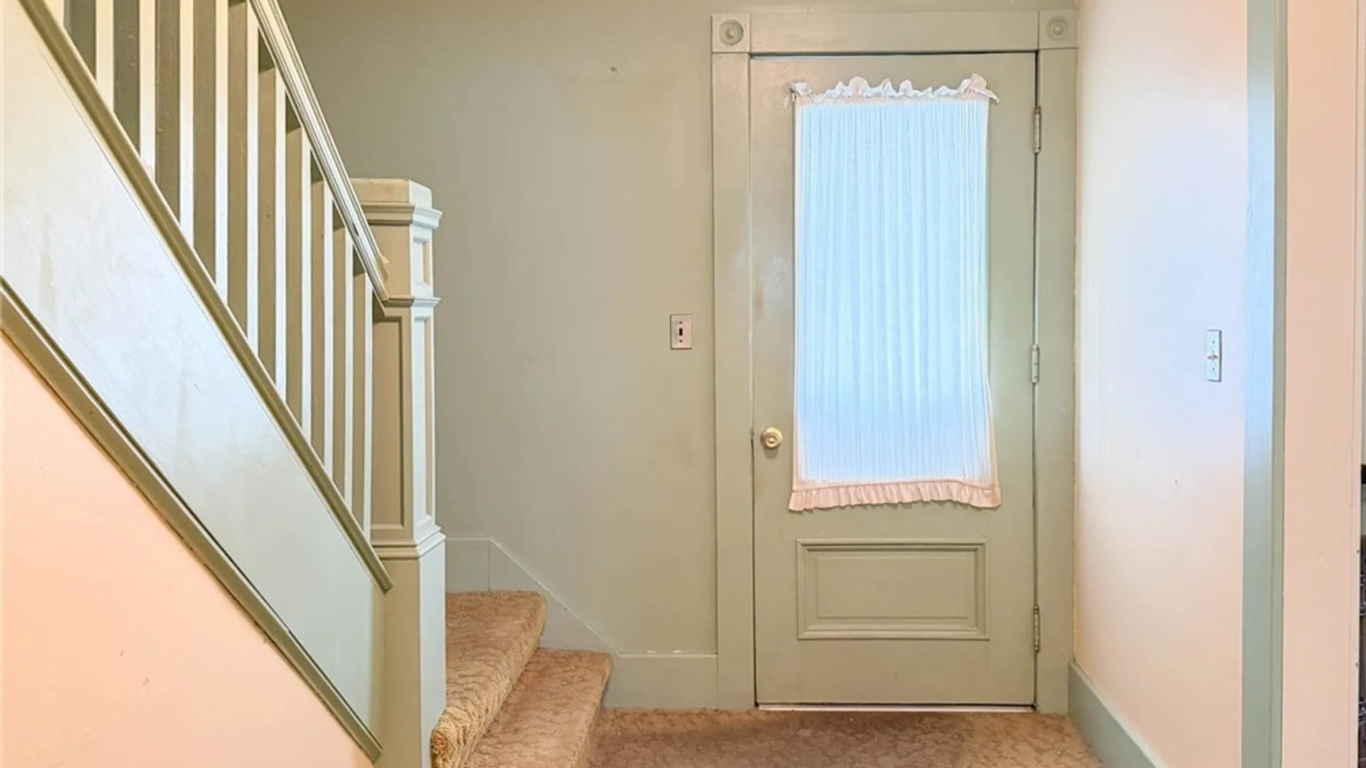 Property at 1162 Hammond Avenue, Utica, NY 13501 5