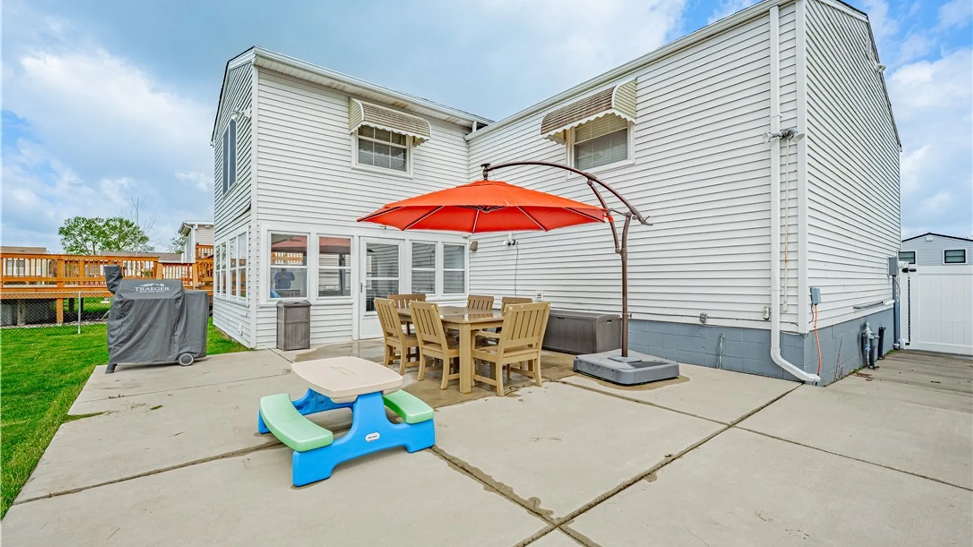 Property at 6932 Academy Lane, Lockport Town, NY 14094 45