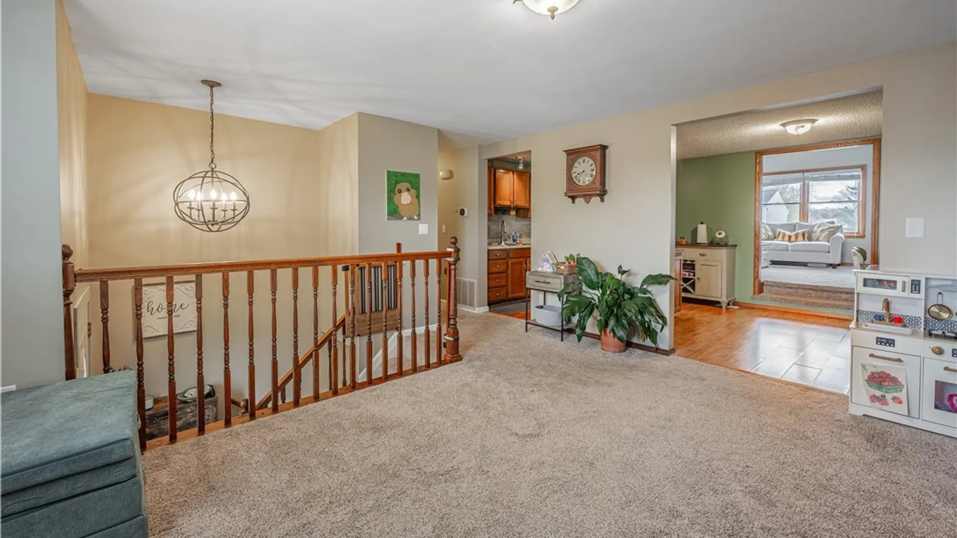 Property at 6932 Academy Lane, Lockport Town, NY 14094 9