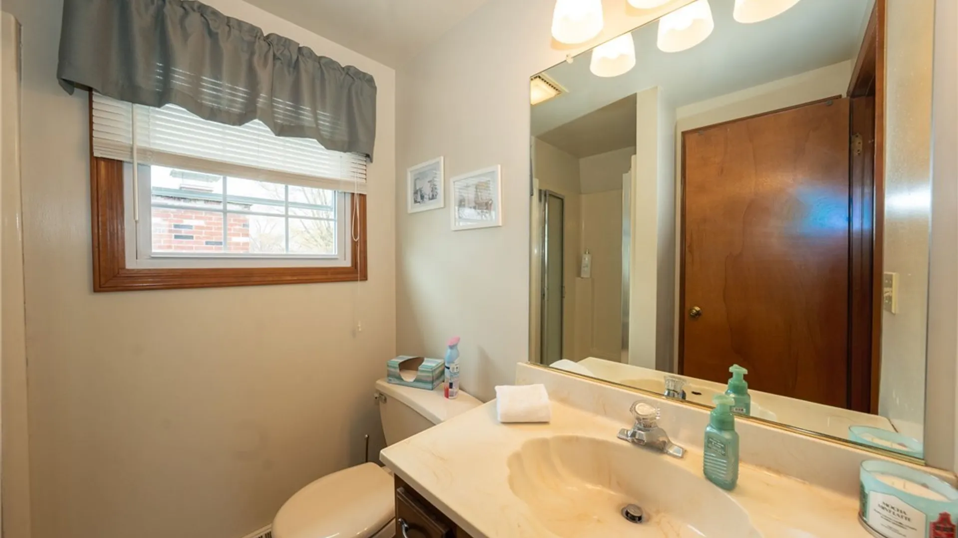 Property at 17 Alanview Drive, Lockport City, NY 14094 29
