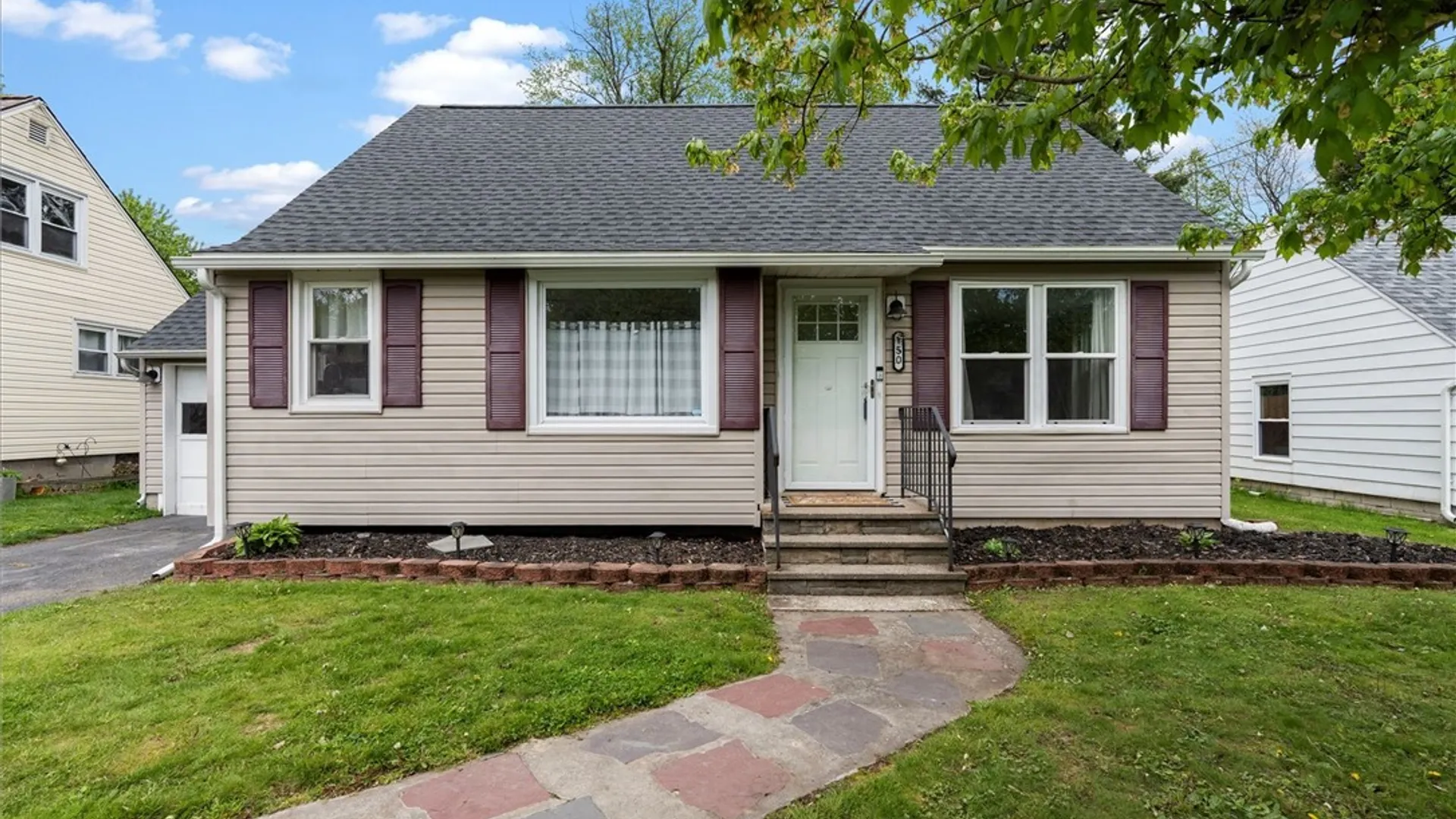 Property at 150 Crystal Drive, Clay, NY 13212 4