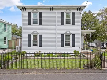 9420 1st Street, Lysander, NY 13135