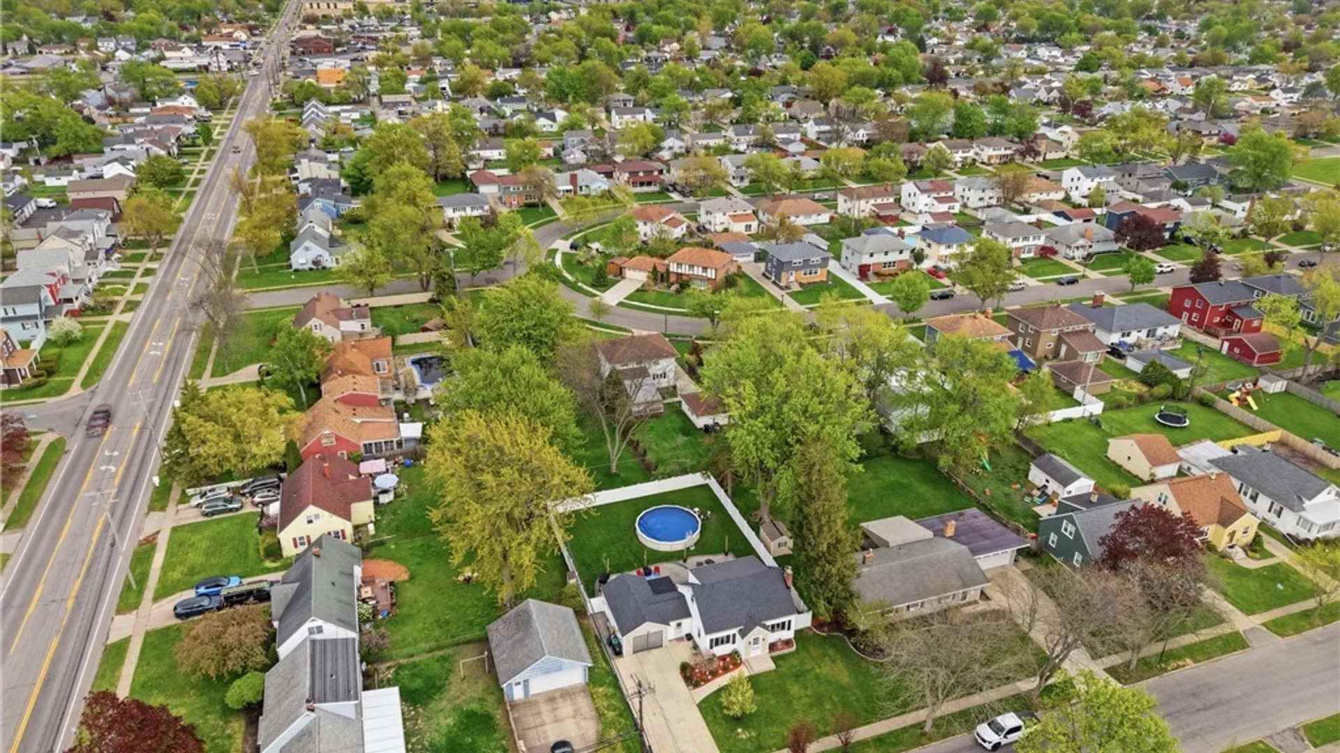 Property at 351 Ashford Avenue, Tonawanda, NY 14150 41