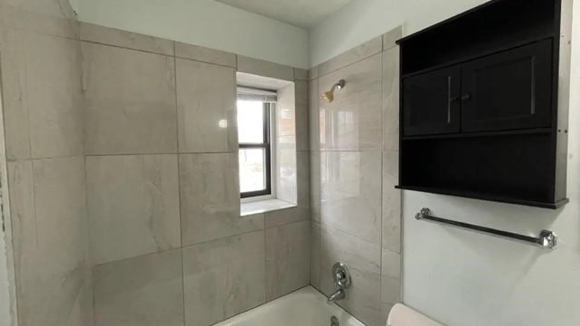 Property at 6801 Buffalo Avenue, Niagara Falls, NY 14304 17