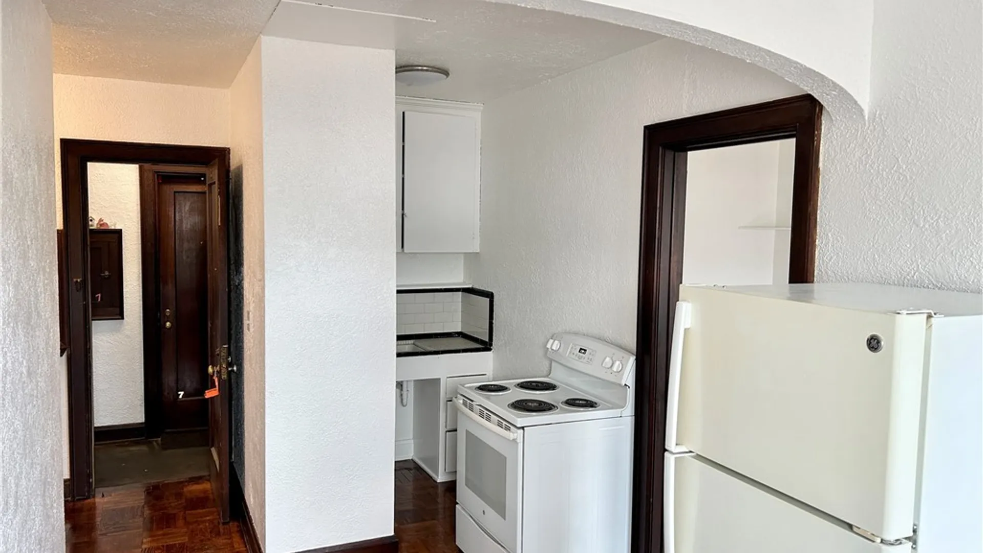 Property at 6801 Buffalo Avenue, Niagara Falls, NY 14304 33