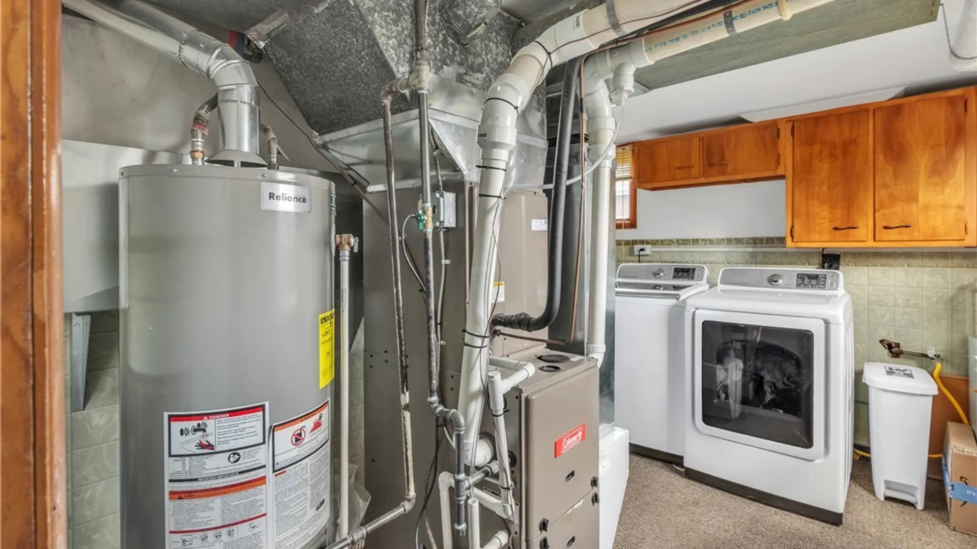Property at 105 Rose Avenue, West Seneca, NY 14224 27