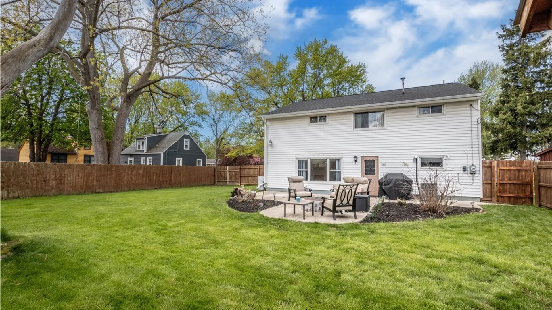 Property at 105 Rose Avenue, West Seneca, NY 14224 31