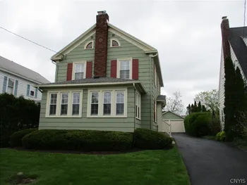 Property at 460 Brattle Road, Syracuse, NY 13203