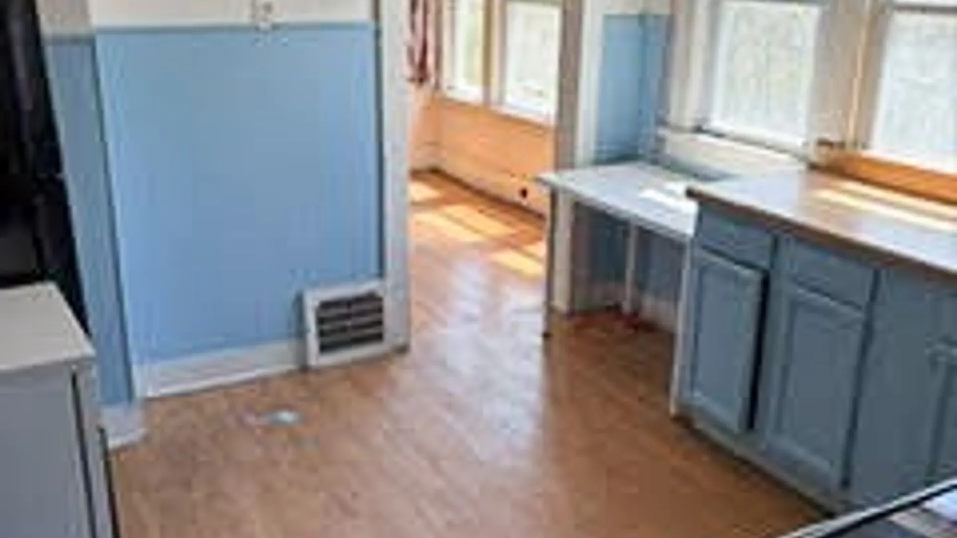 Property at 1720 Hyde Park Boulevard, Niagara Falls, NY 14305 3