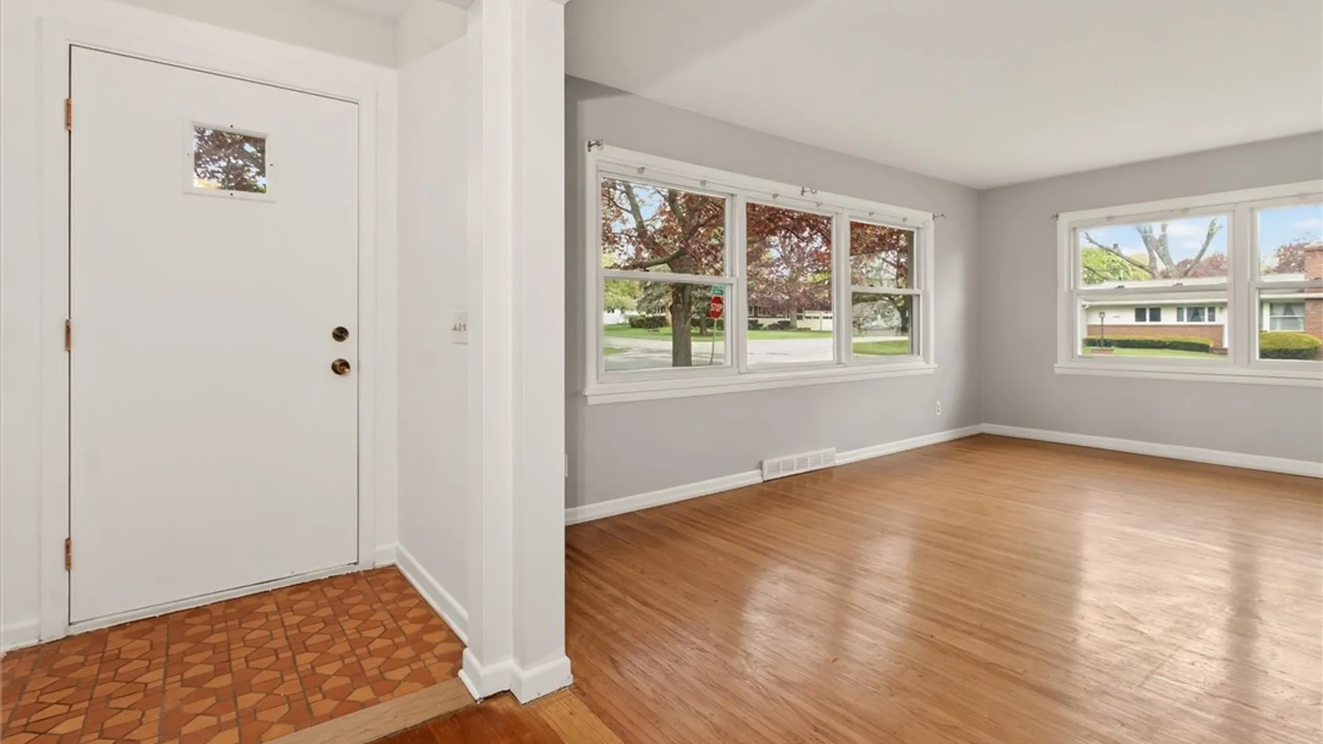 Property at 370 Lafayette Road, Irondequoit, NY 14609 11