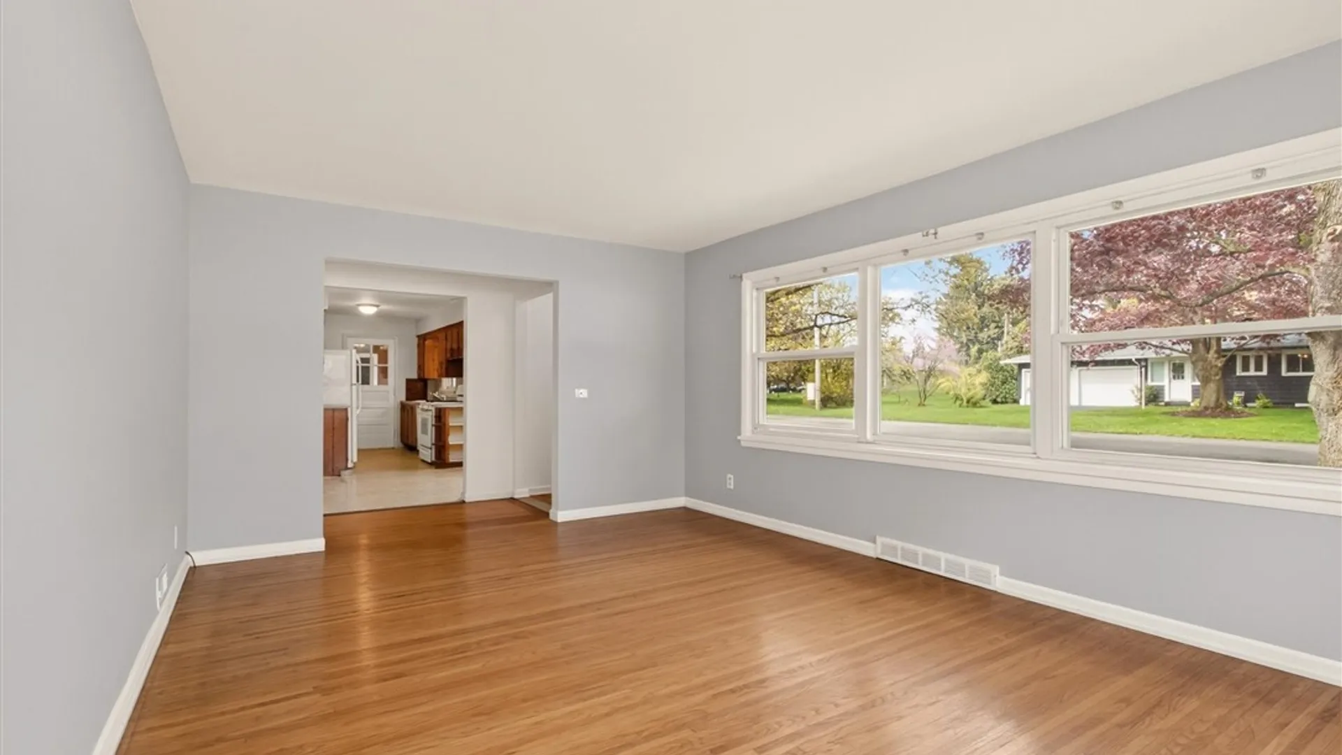 Property at 370 Lafayette Road, Irondequoit, NY 14609 12