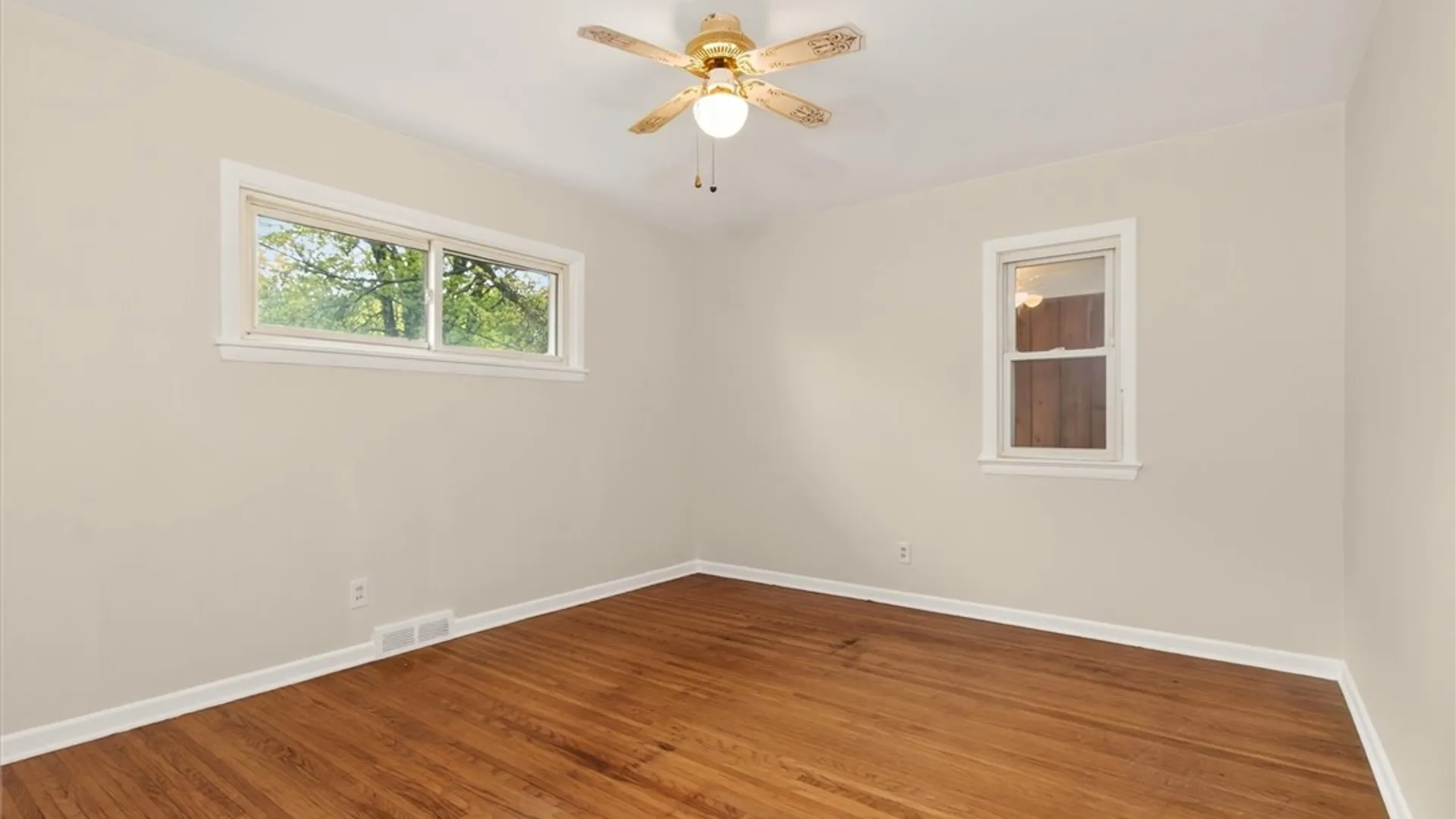 Property at 370 Lafayette Road, Irondequoit, NY 14609 16