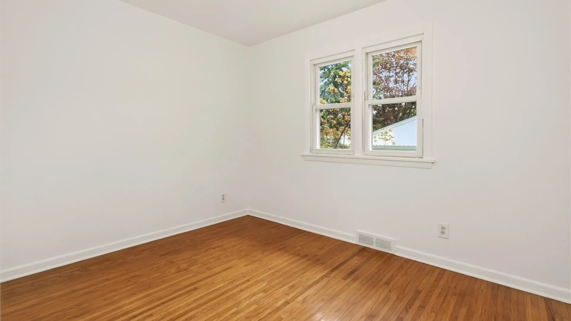Property at 370 Lafayette Road, Irondequoit, NY 14609 20
