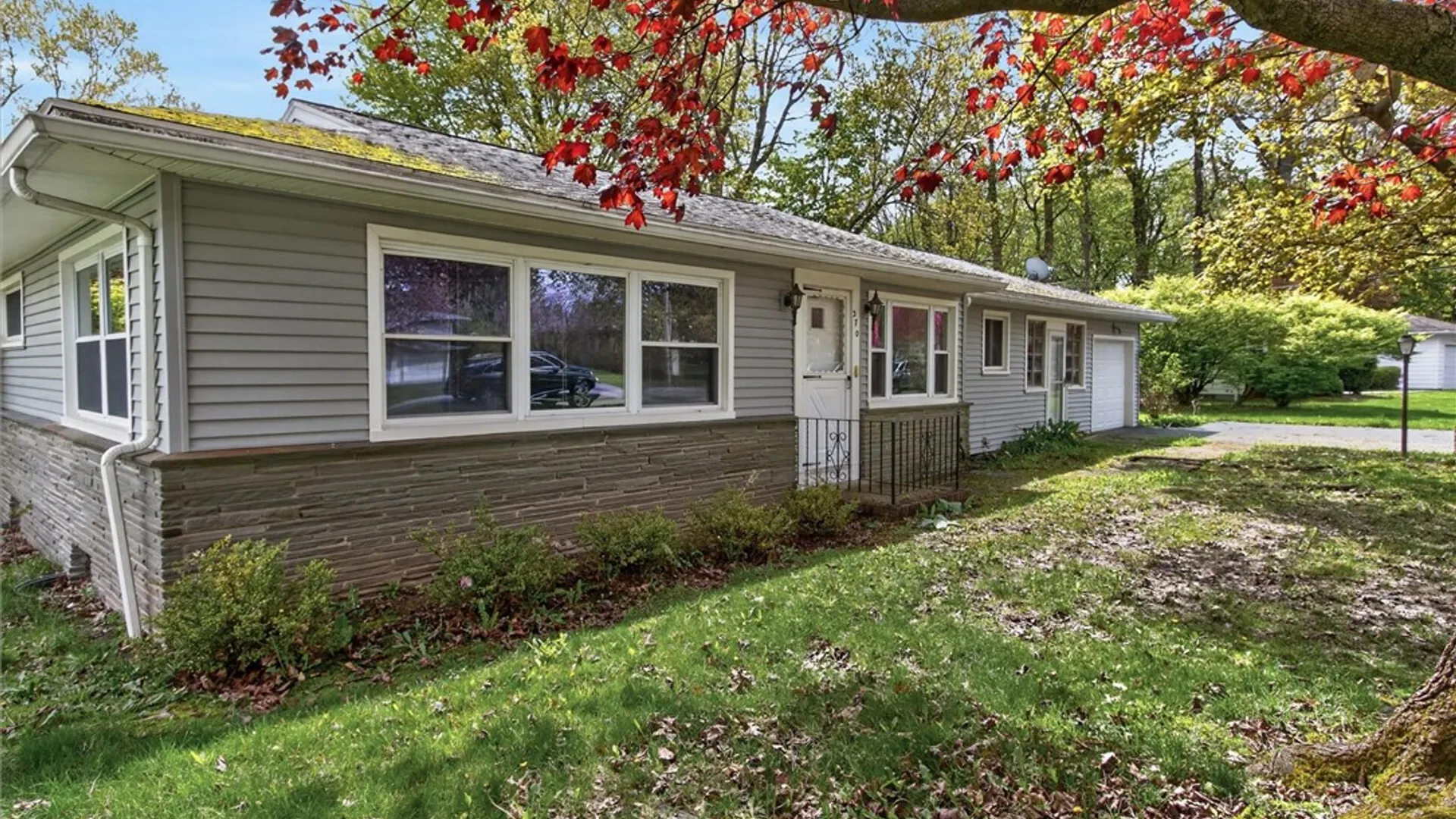 Property at 370 Lafayette Road, Irondequoit, NY 14609 3