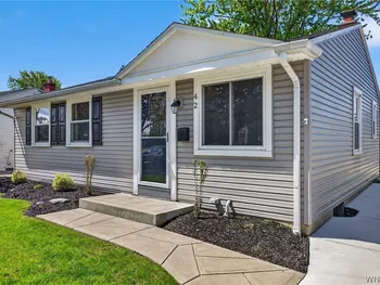Property at 42 Wilmington Ave, Tonawanda, NY 14150