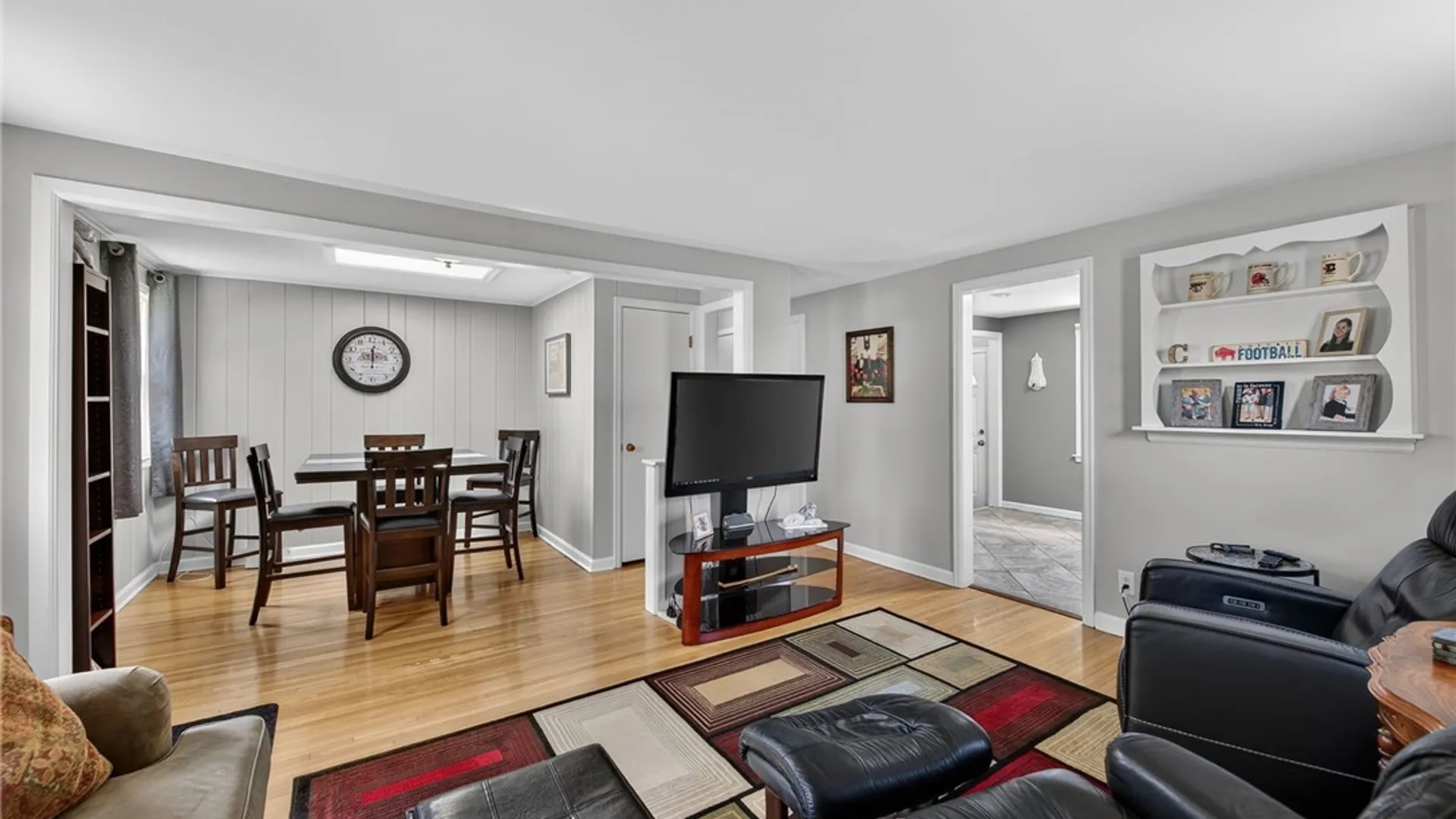 Property at 42 Wilmington Ave, Tonawanda, NY 14150 7