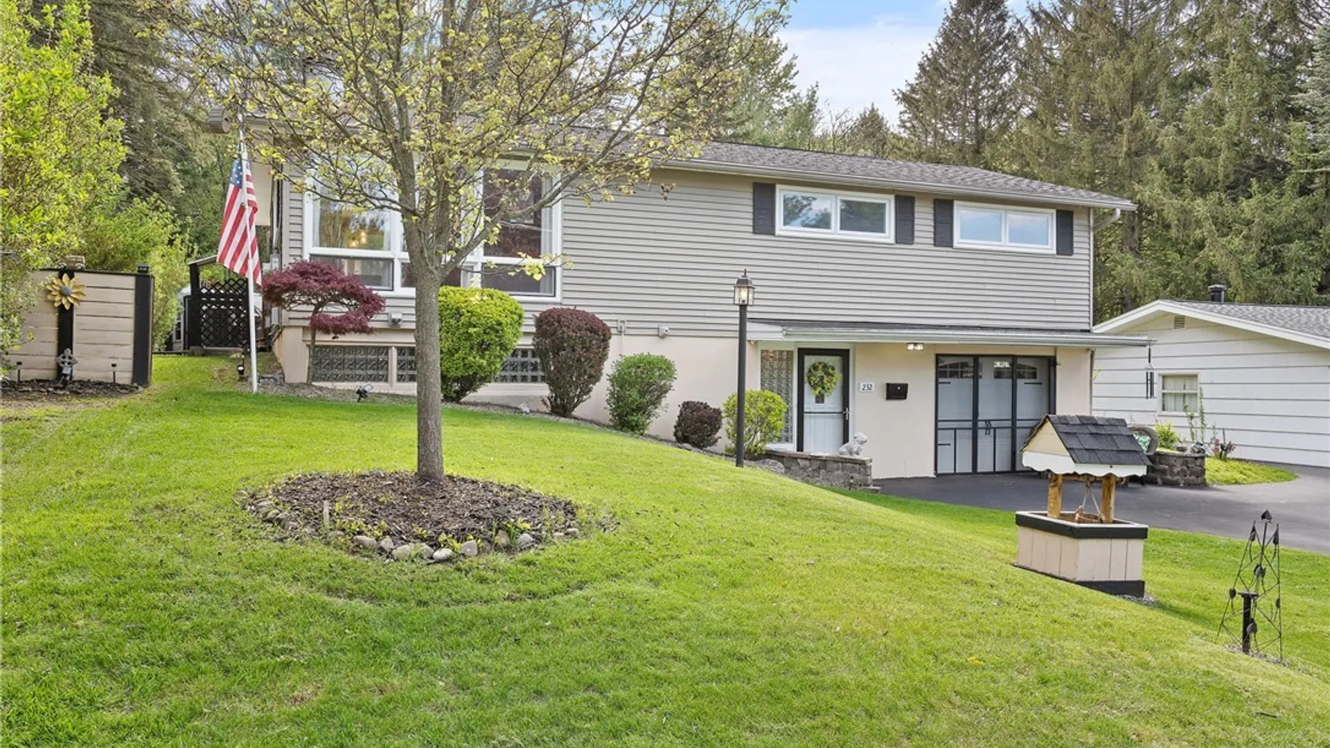 Property at 232 Wynnfield Drive, Camillus, NY 13219 3