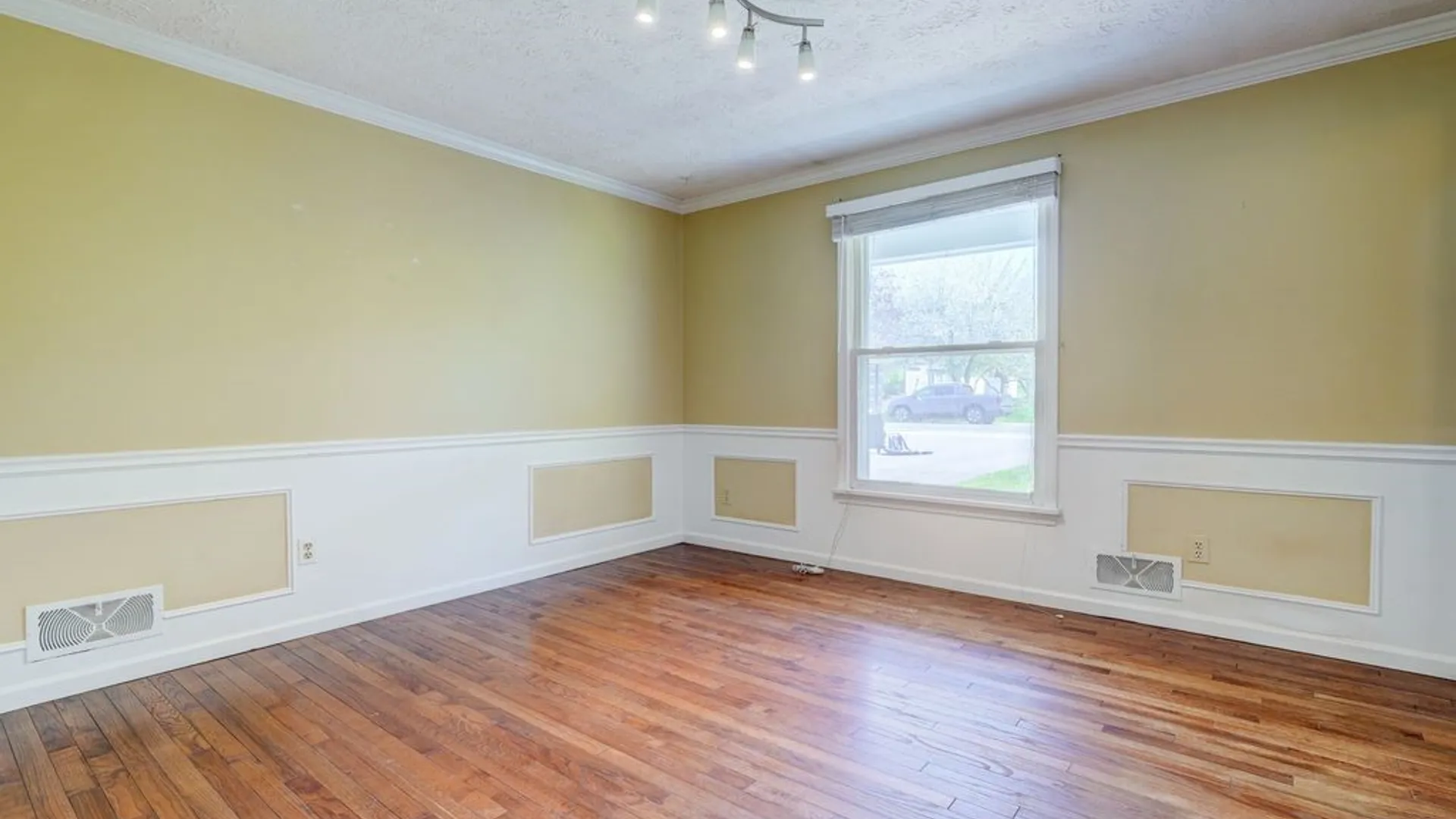 Property at 44 Latchmere Drive, Victor, NY 14564 11