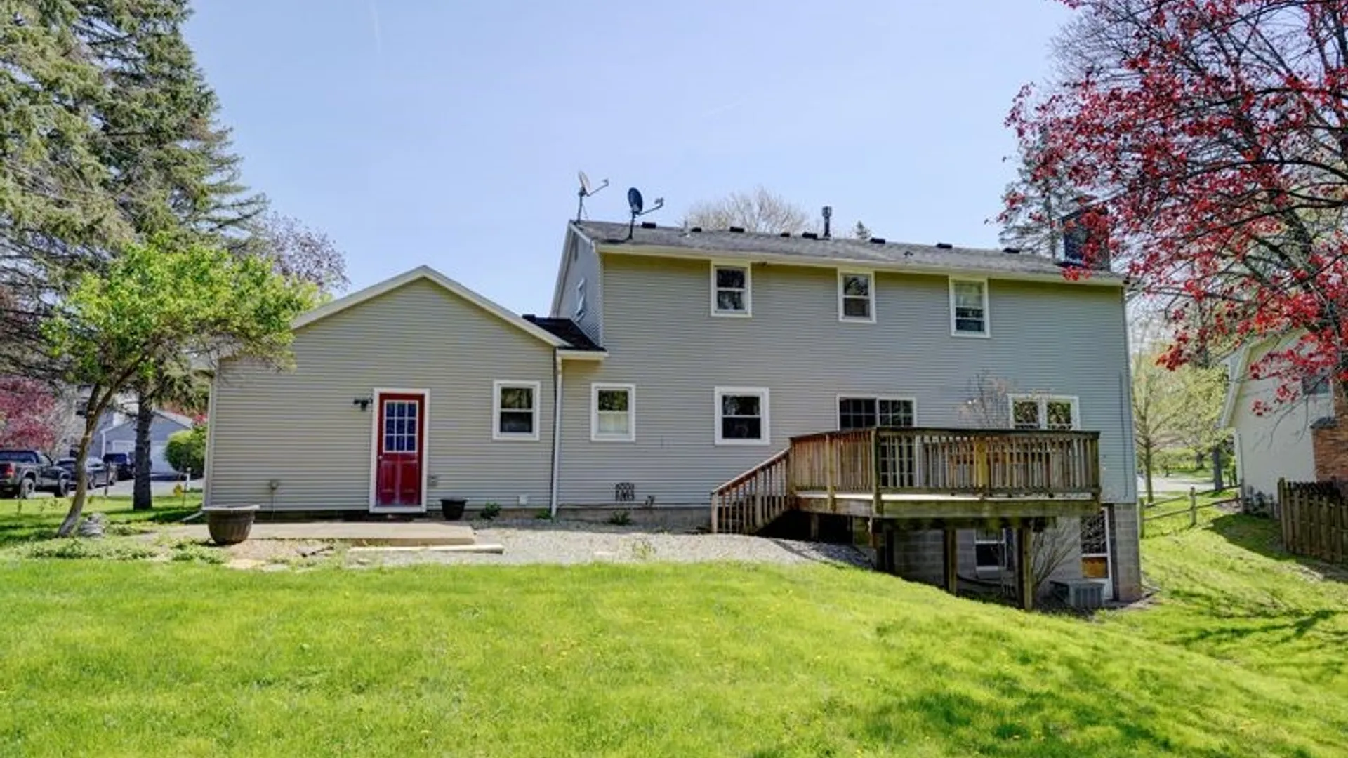 Property at 44 Latchmere Drive, Victor, NY 14564 45