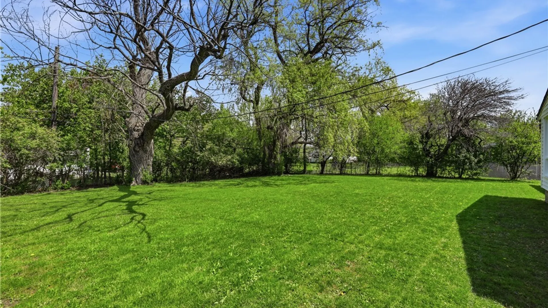 Property at 38 Greenbrier Road, Amherst, NY 14226 35