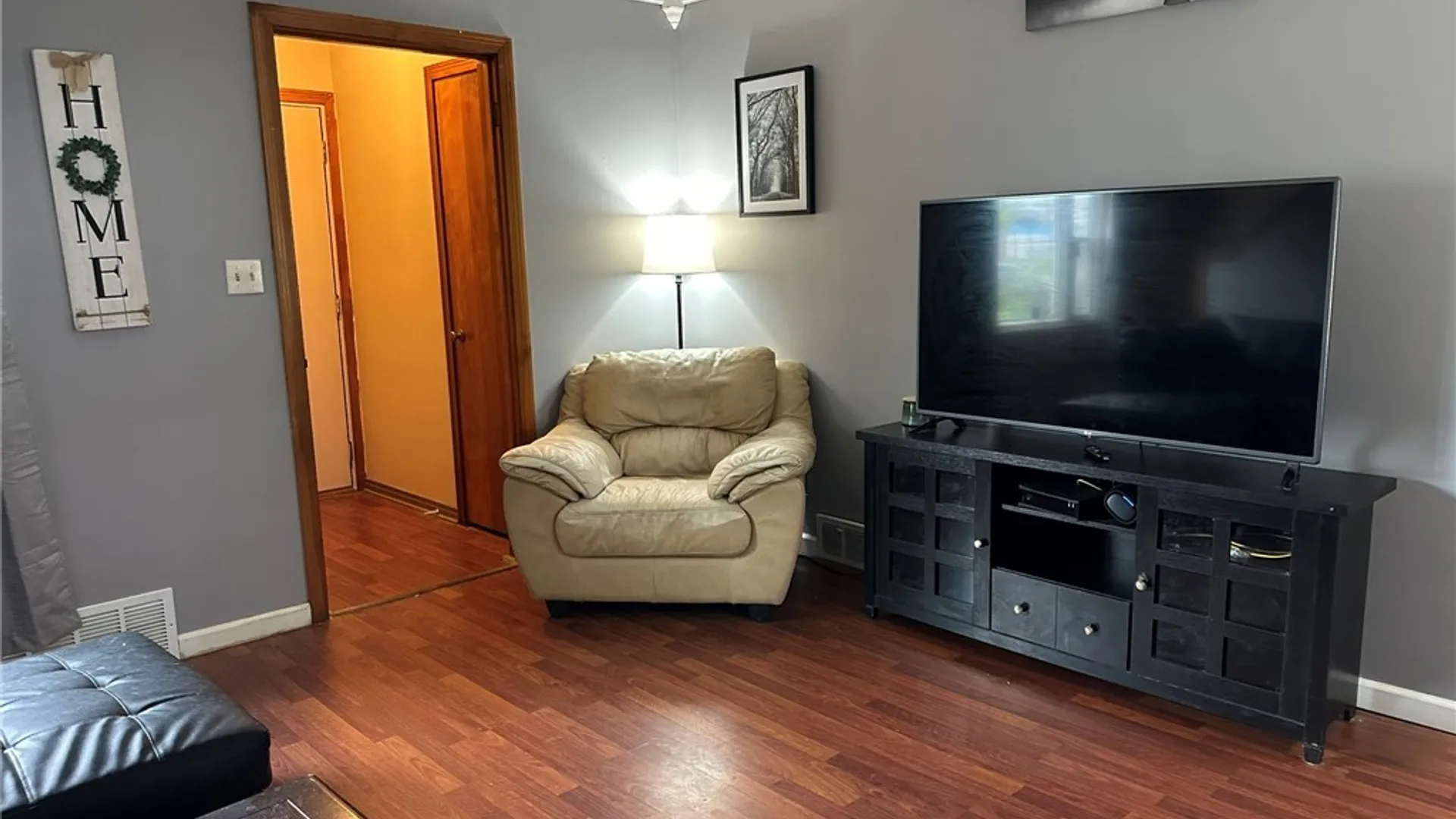 Property at 688 78th Street, Niagara Falls, NY 14304 5