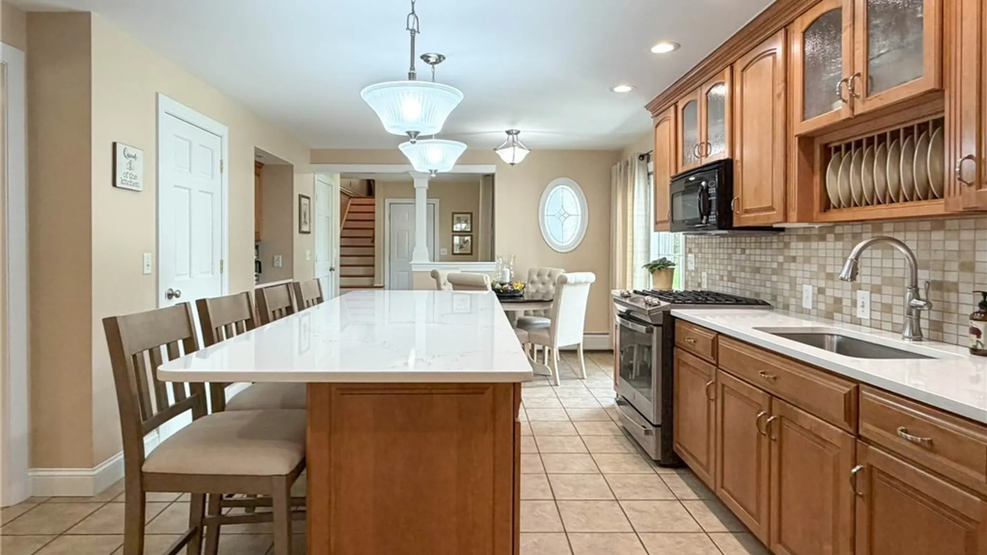 Property at 4 Gilbert Road, New Hartford, NY 13413 12