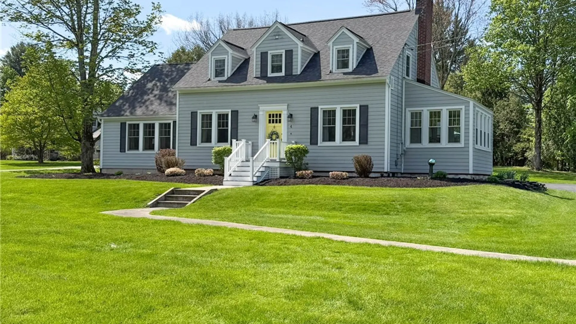 Property at 4 Gilbert Road, New Hartford, NY 13413 2