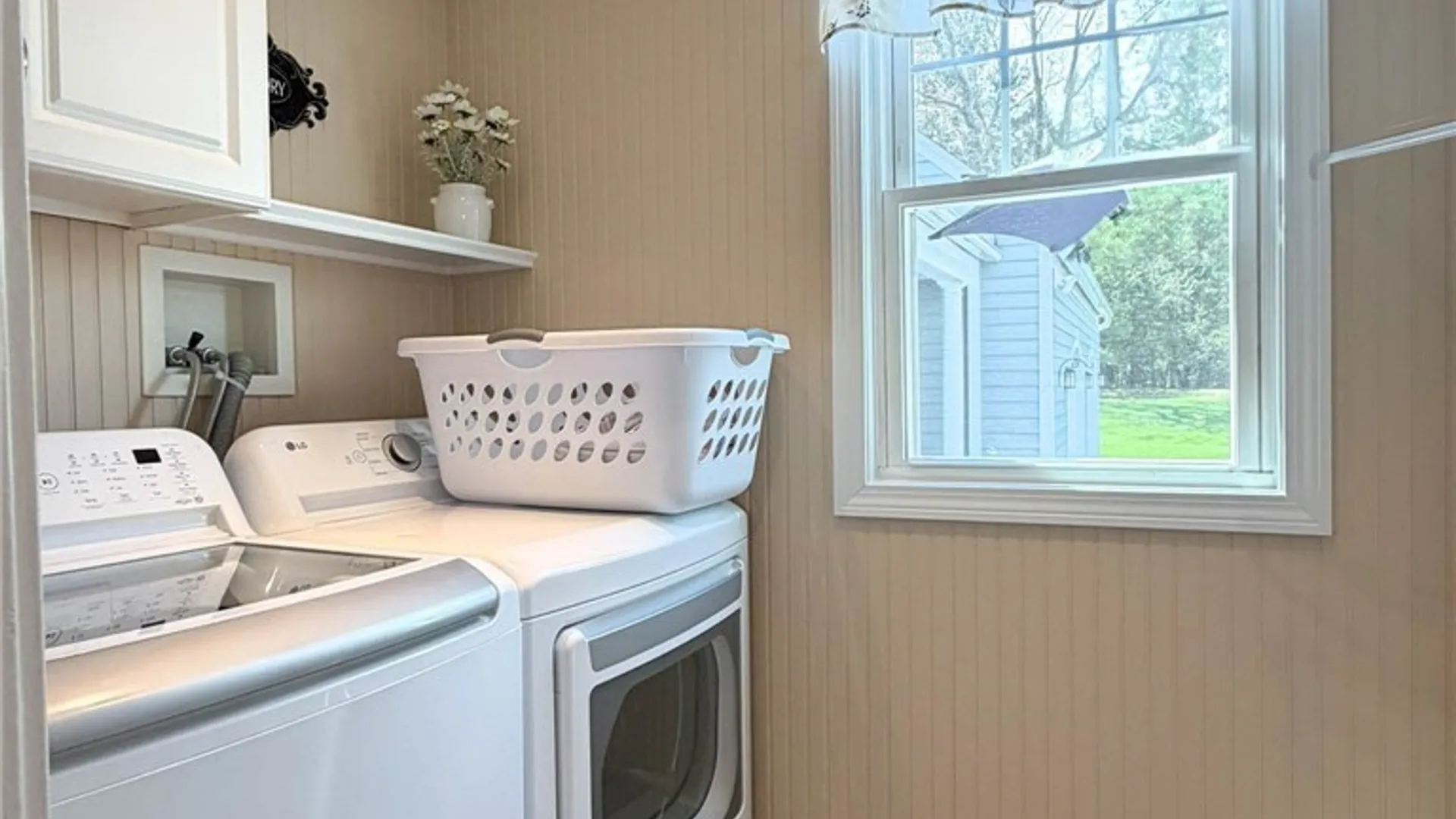 Property at 4 Gilbert Road, New Hartford, NY 13413 36