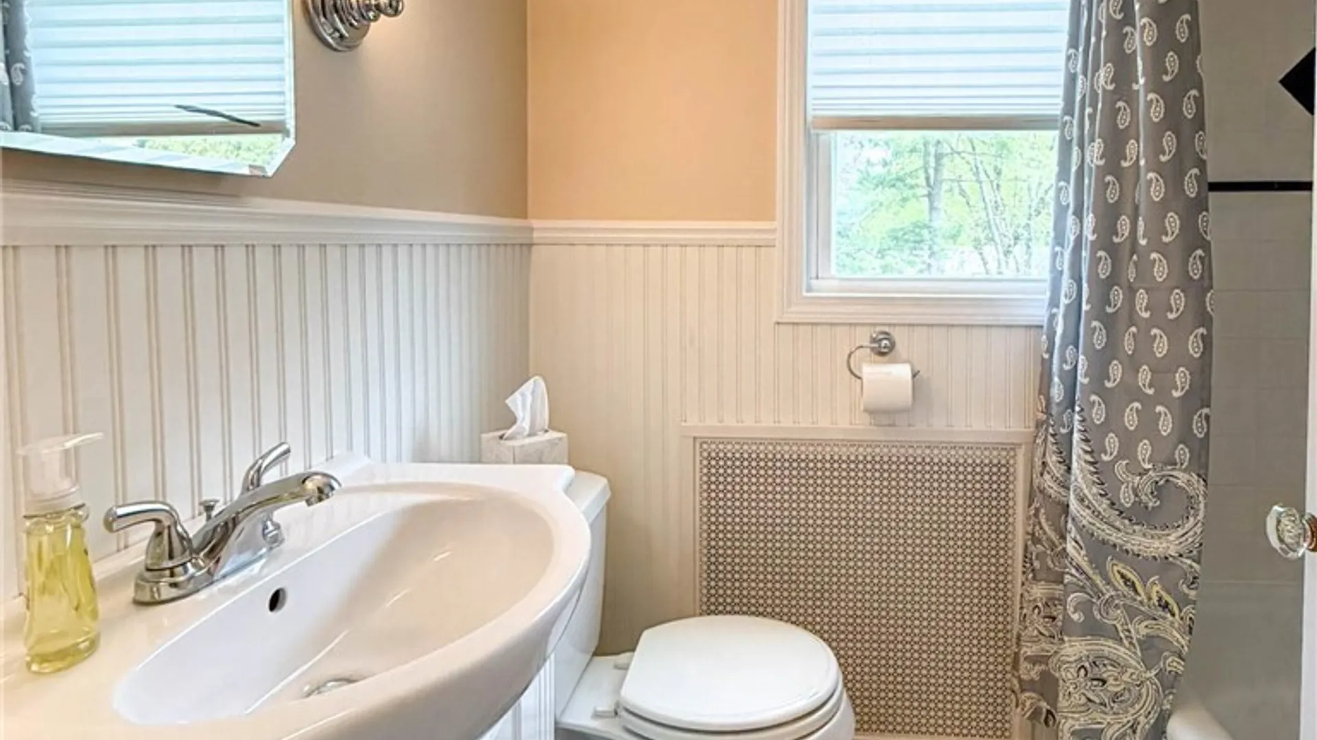 Property at 4 Gilbert Road, New Hartford, NY 13413 43