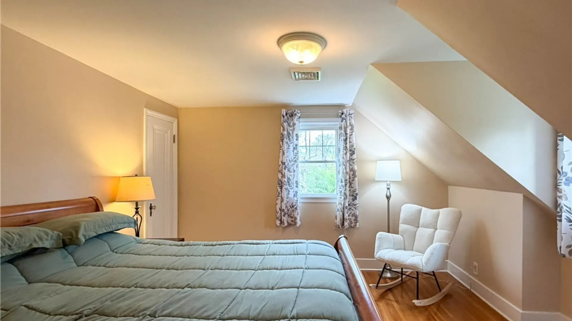 Property at 4 Gilbert Road, New Hartford, NY 13413 44