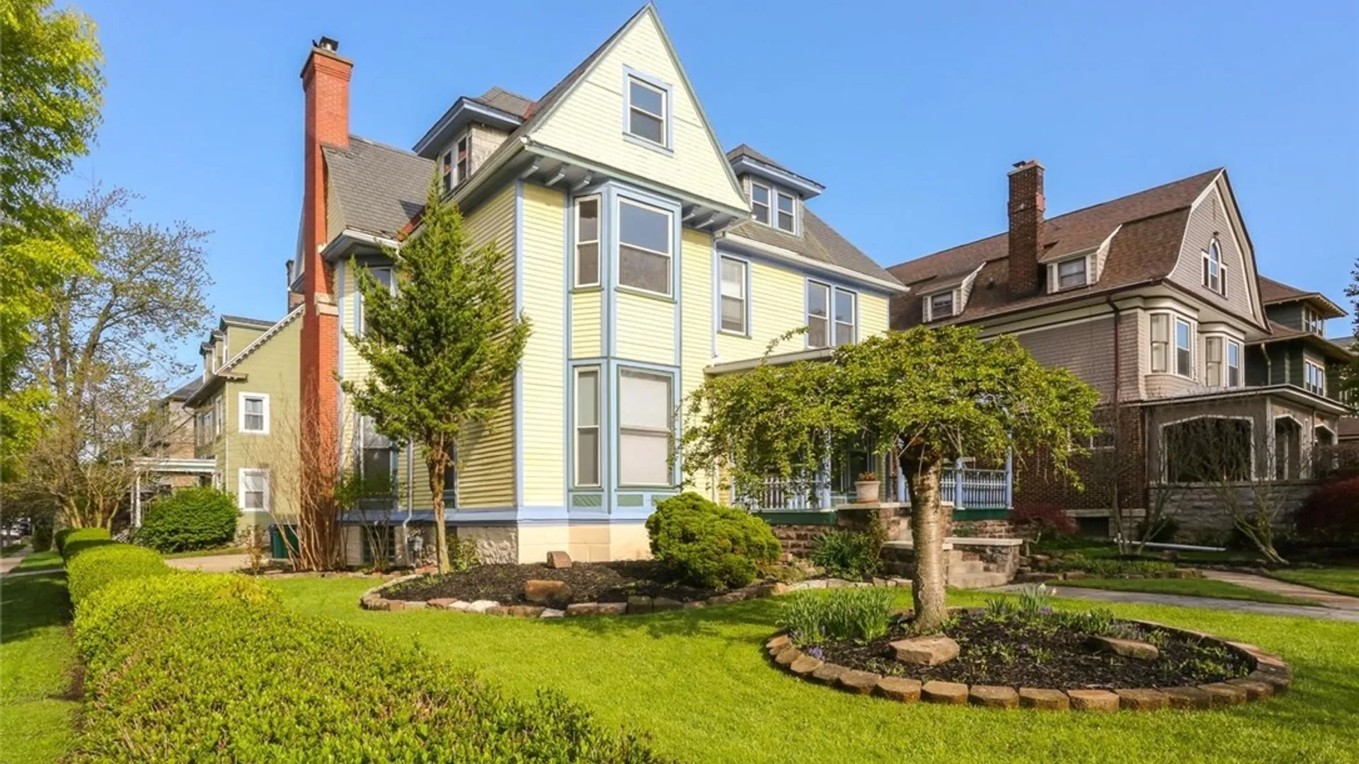 Property at 600 Richmond Avenue, Buffalo, NY 14222 2