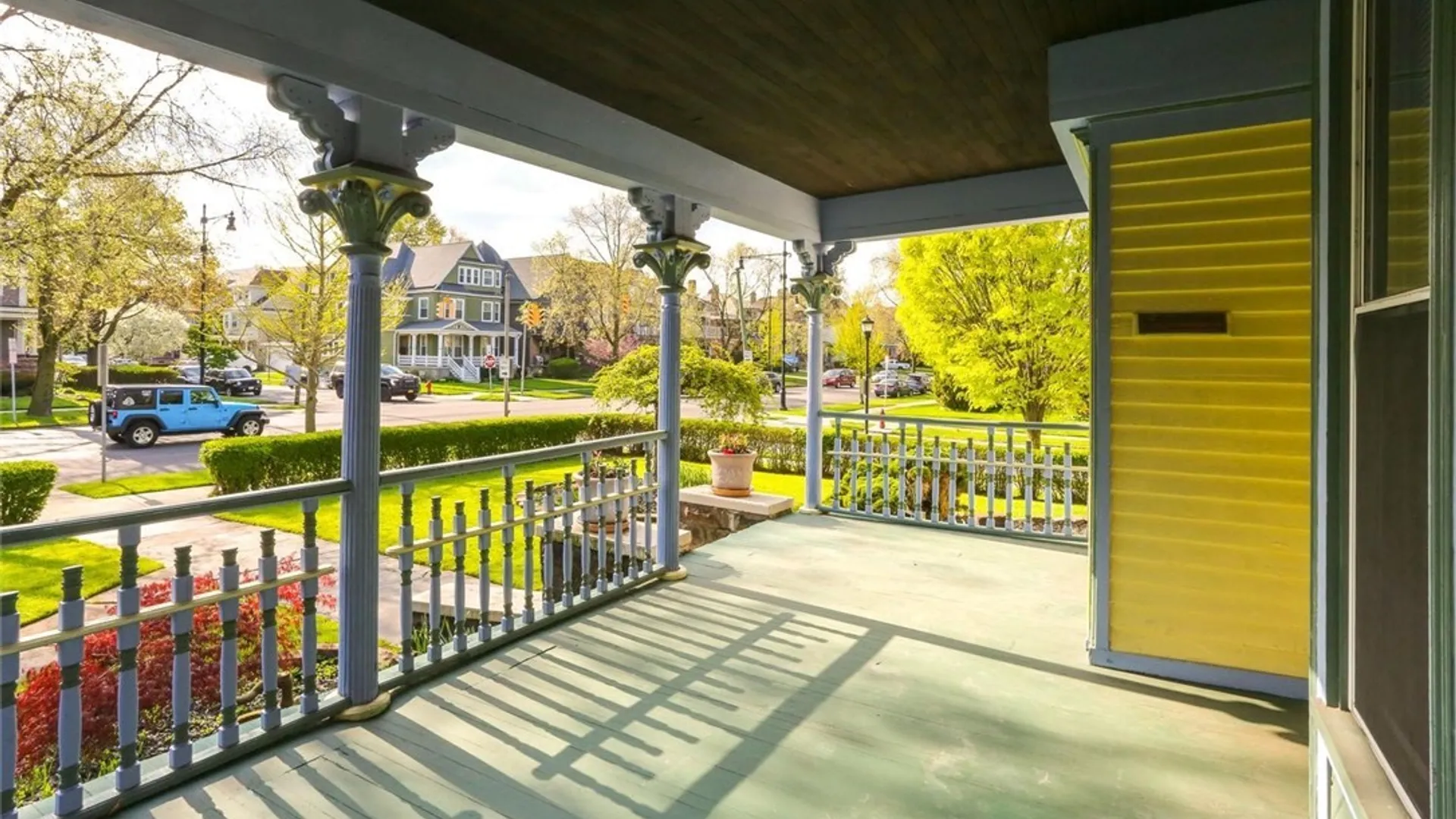 Property at 600 Richmond Avenue, Buffalo, NY 14222 5