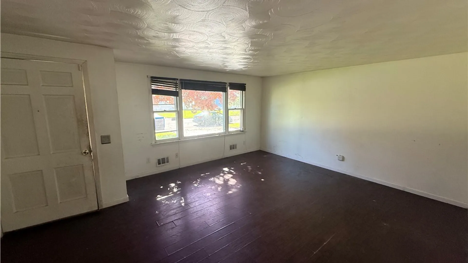 Property at 12 Gannett Road, Farmington, NY 14425 13