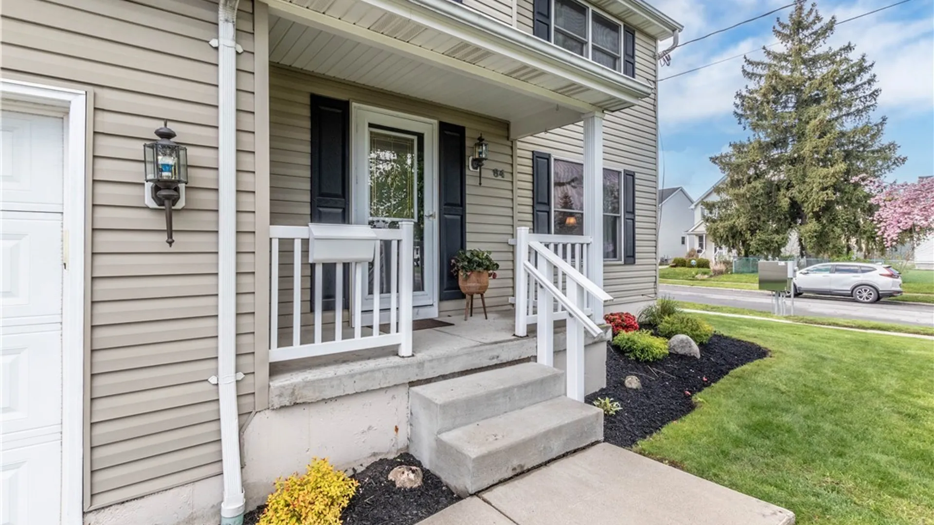Property at 84 Paige Avenue, Tonawanda, NY 14223 4