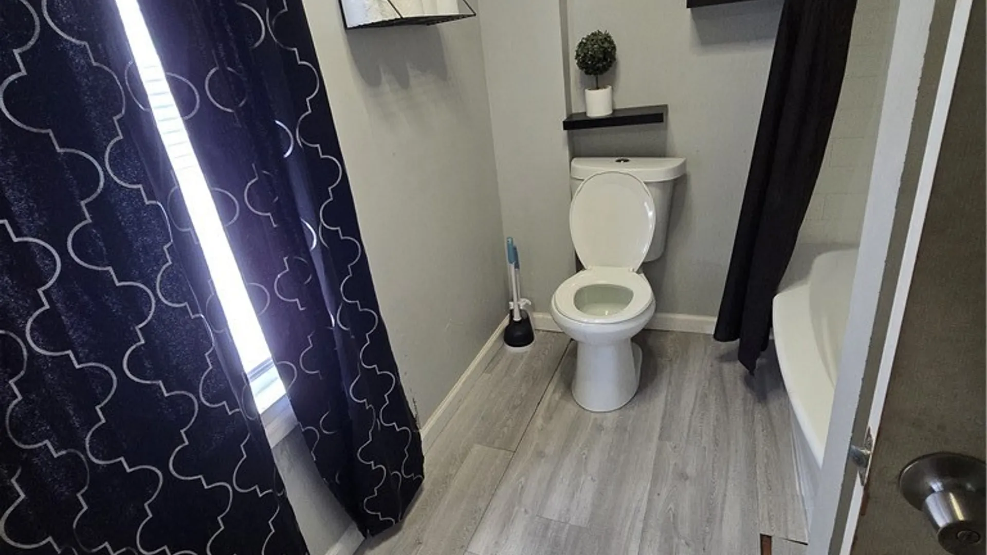 Property at 2709 20th Street, Niagara Falls, NY 14305 16