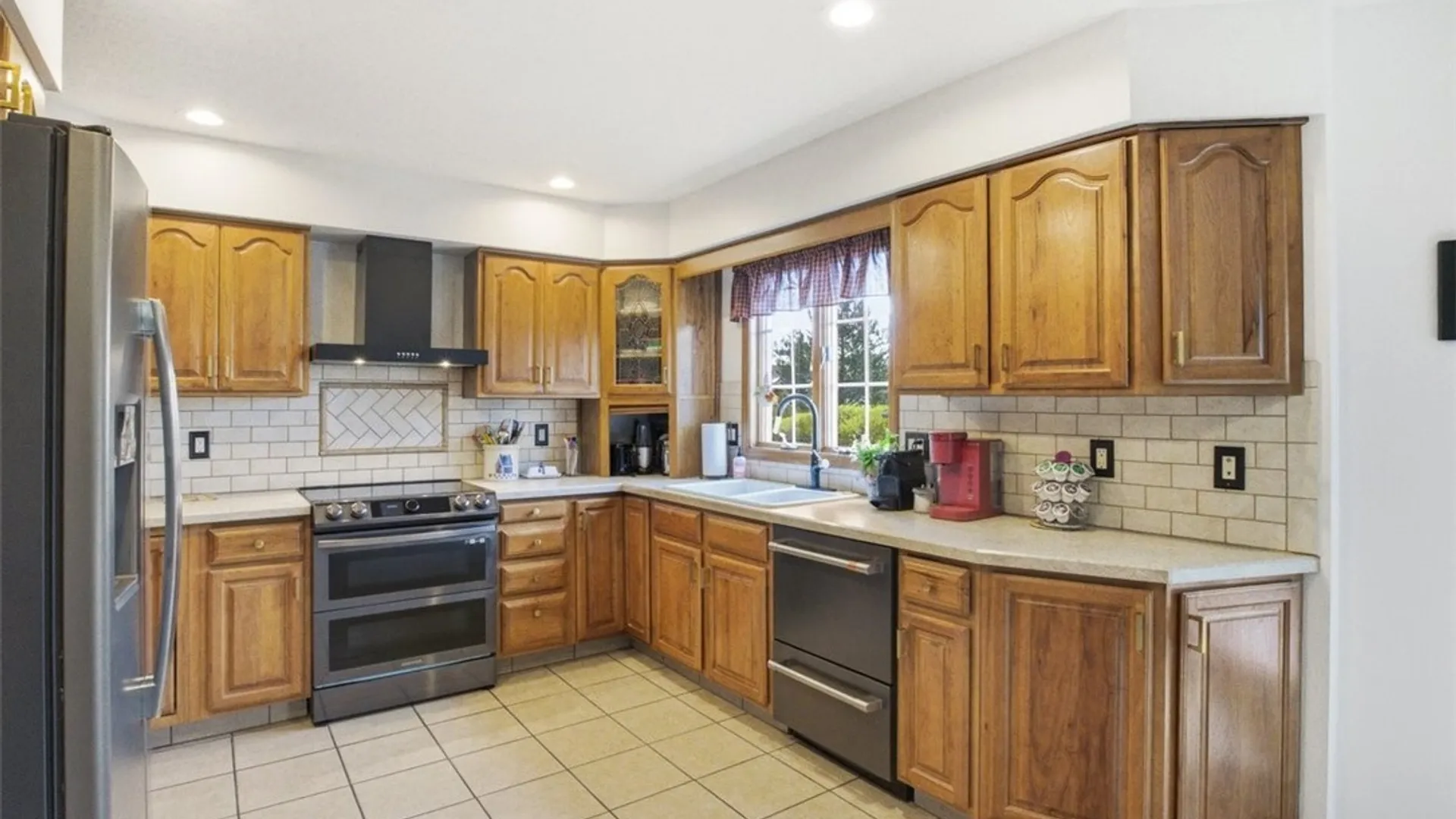 Property at 2660 David Drive, Wheatfield, NY 14304 15