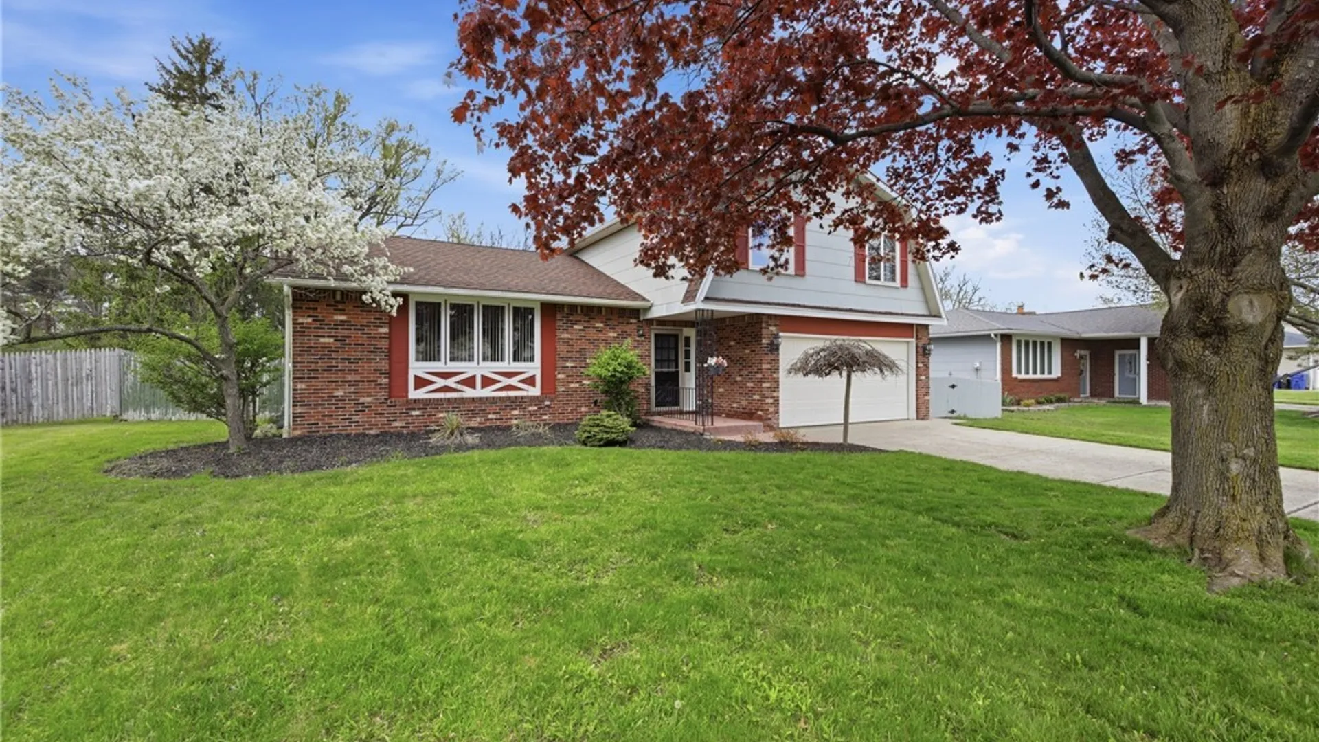 Property at 34 Windmill Road, West Seneca, NY 14218 2