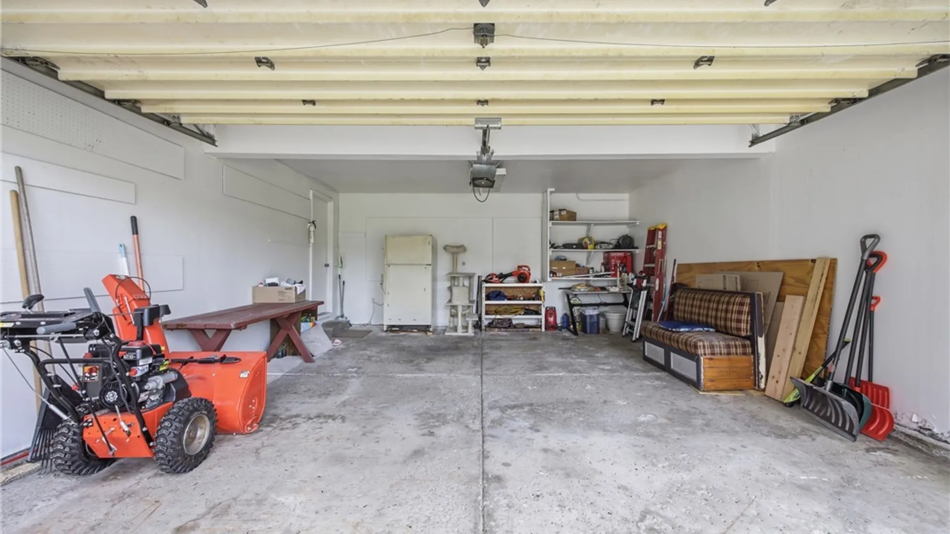 Property at 34 Windmill Road, West Seneca, NY 14218 37