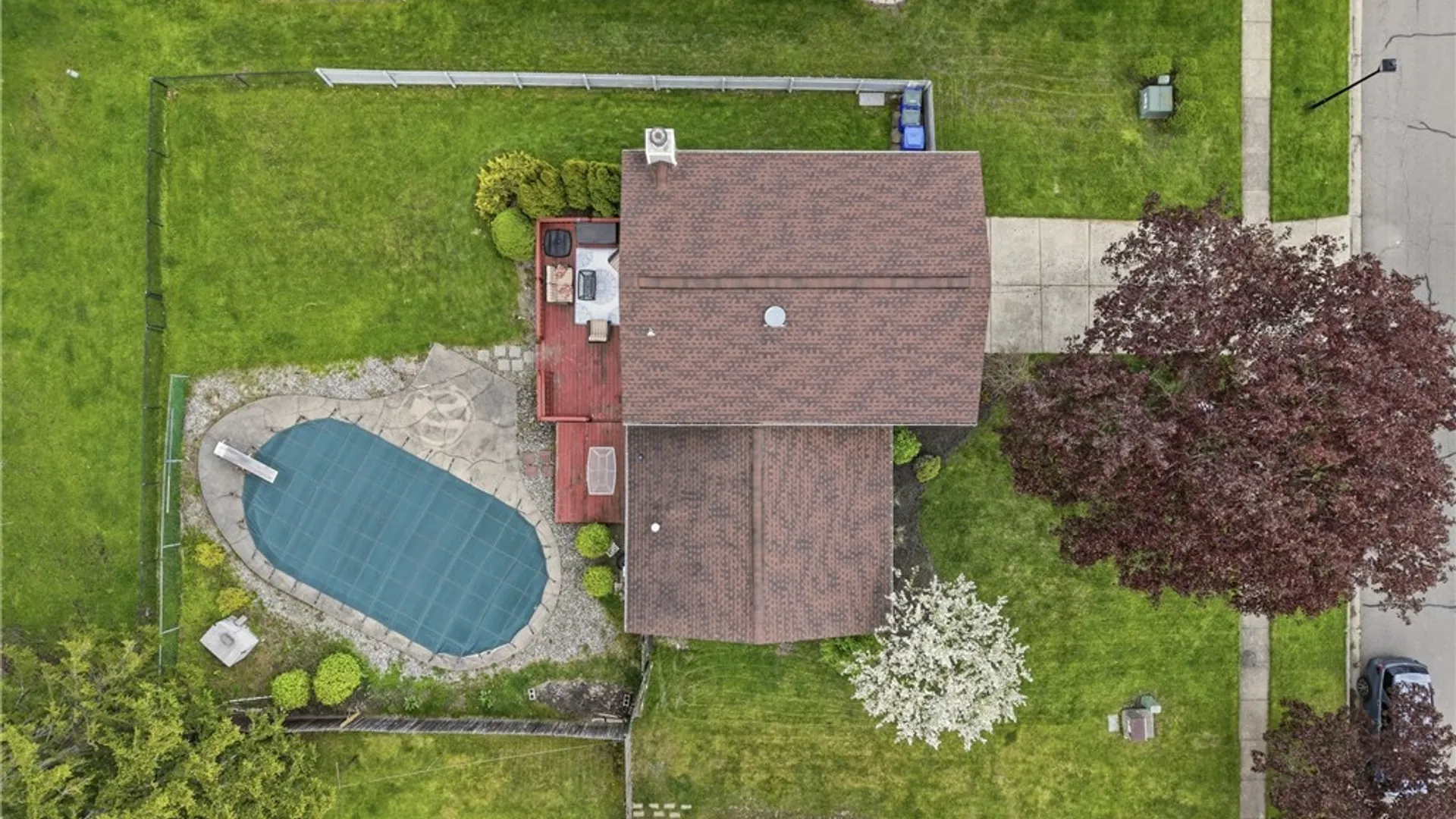 Property at 34 Windmill Road, West Seneca, NY 14218 44