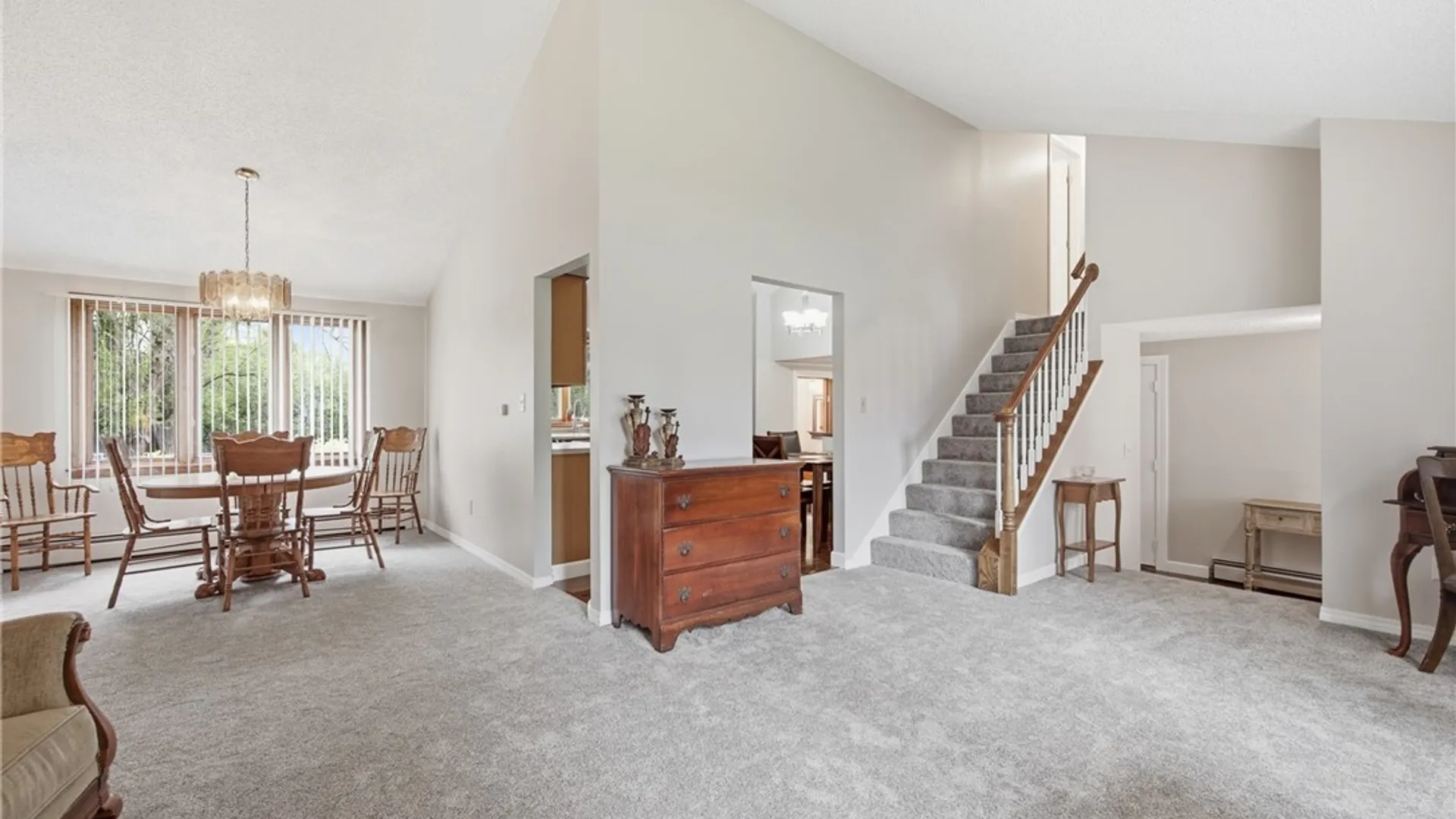 Property at 34 Windmill Road, West Seneca, NY 14218 7