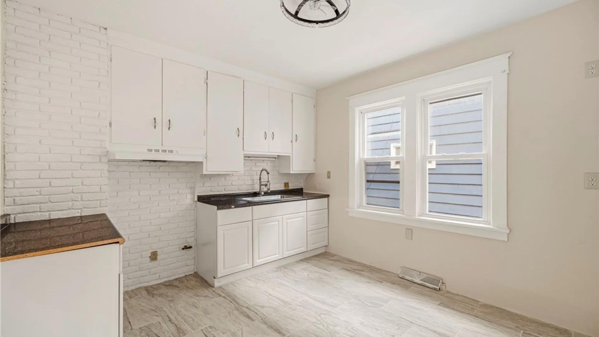 Property at 162 Woodside Avenue, Buffalo, NY 14220 15