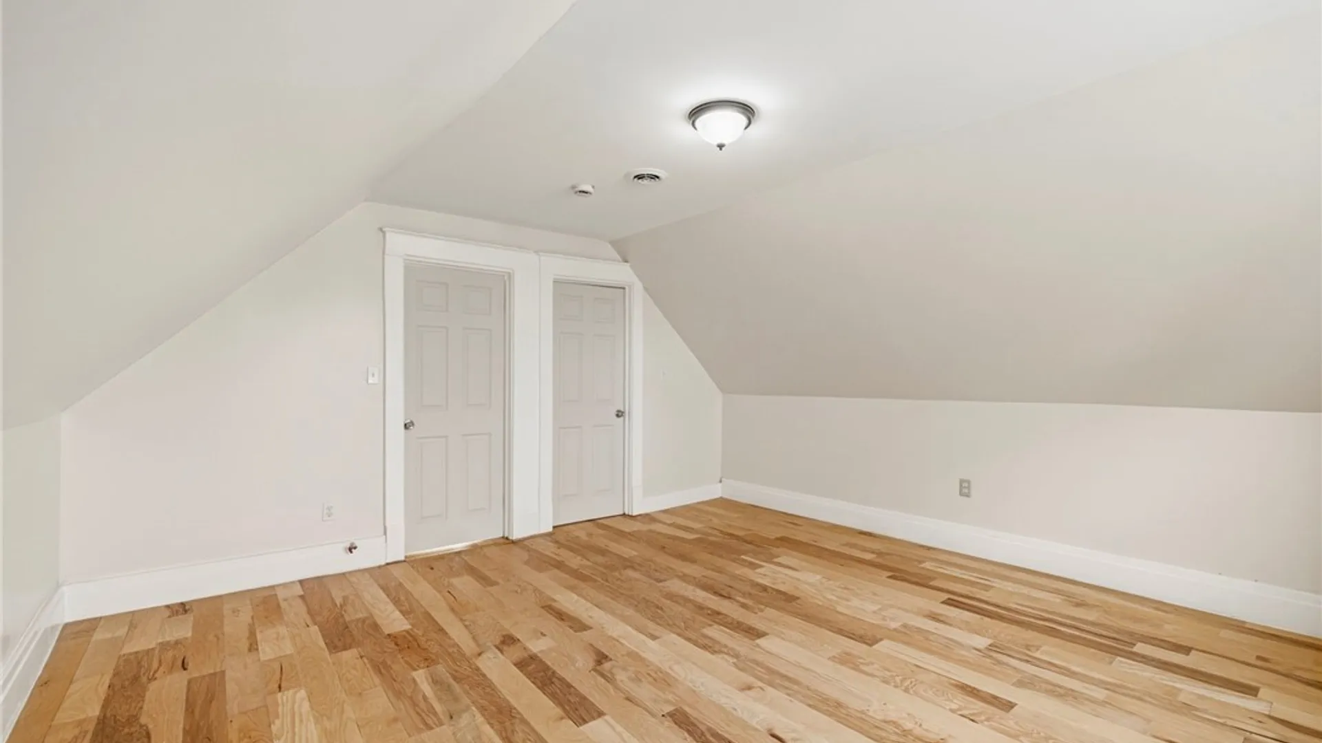 Property at 162 Woodside Avenue, Buffalo, NY 14220 39