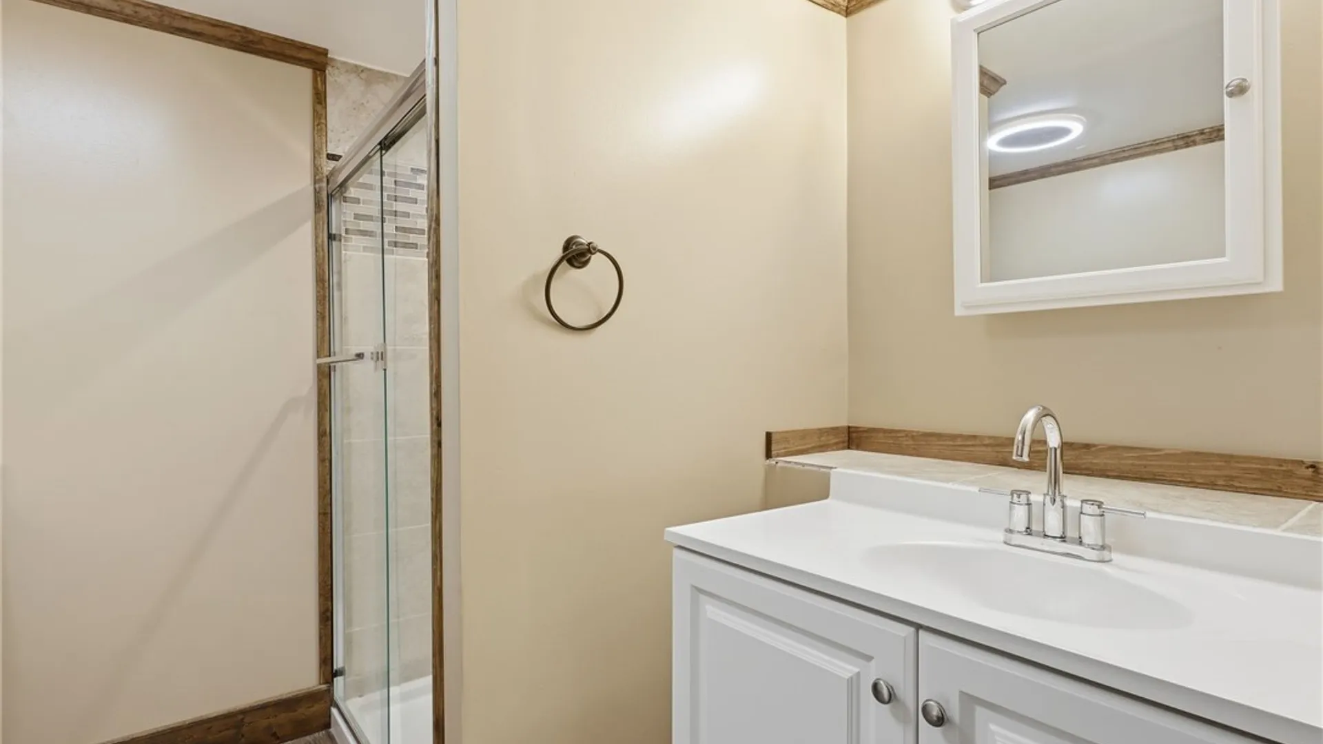 Property at 24 Patton Lane, Cheektowaga, NY 14225 21