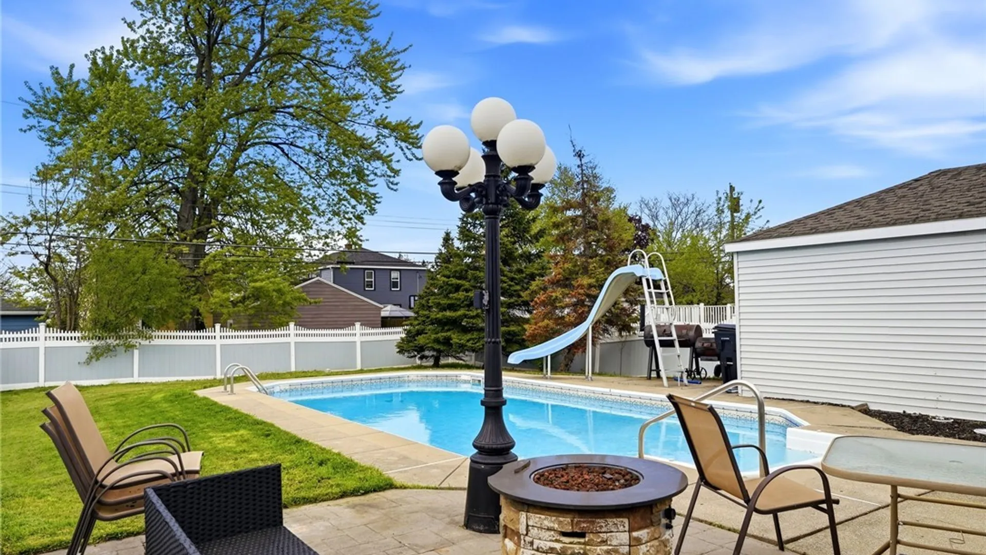 Property at 382 Mcconkey Drive, Tonawanda, NY 14223 30